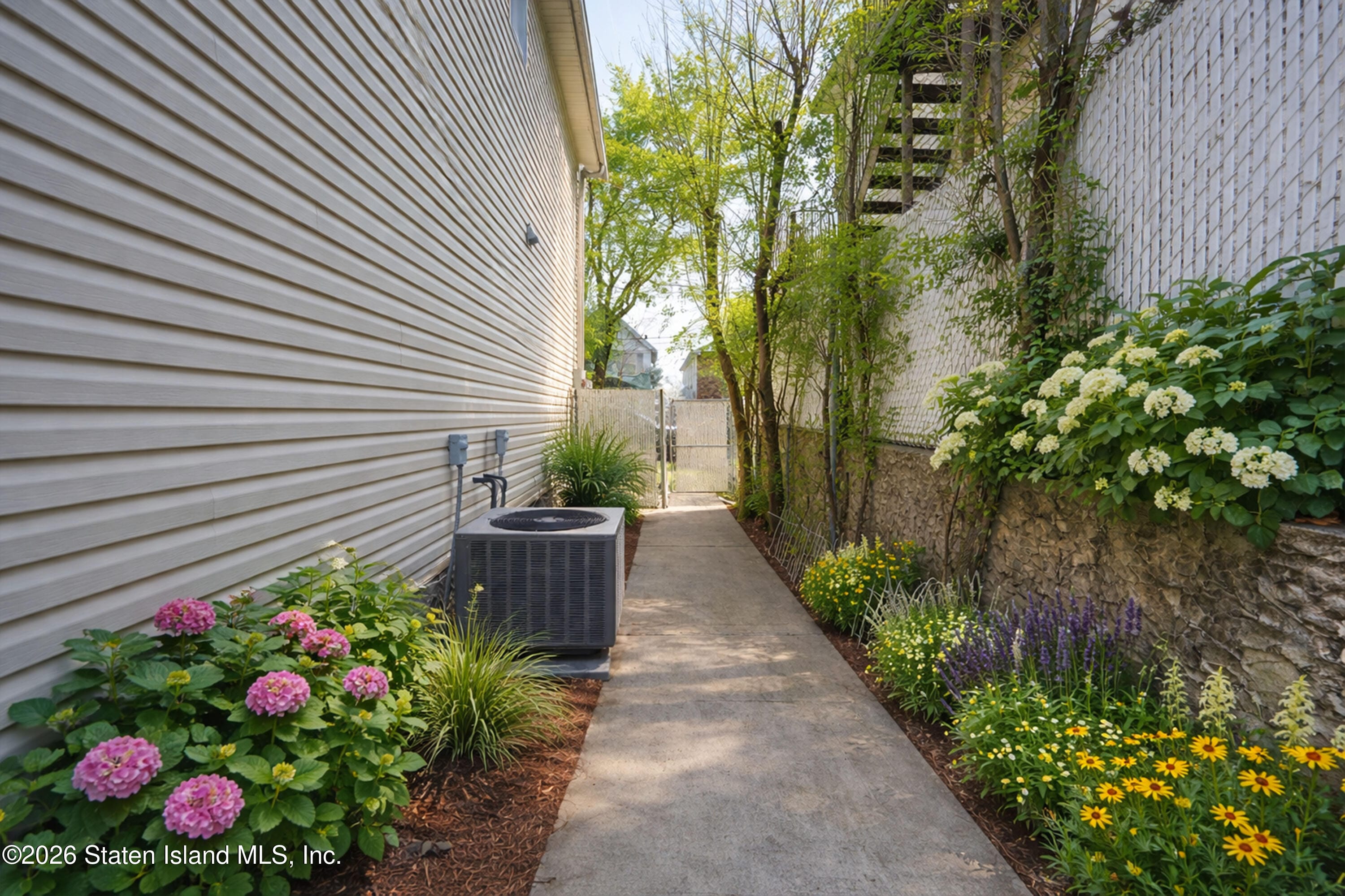 11 Whitaker Place, Staten Island, NY, 10304 image 34