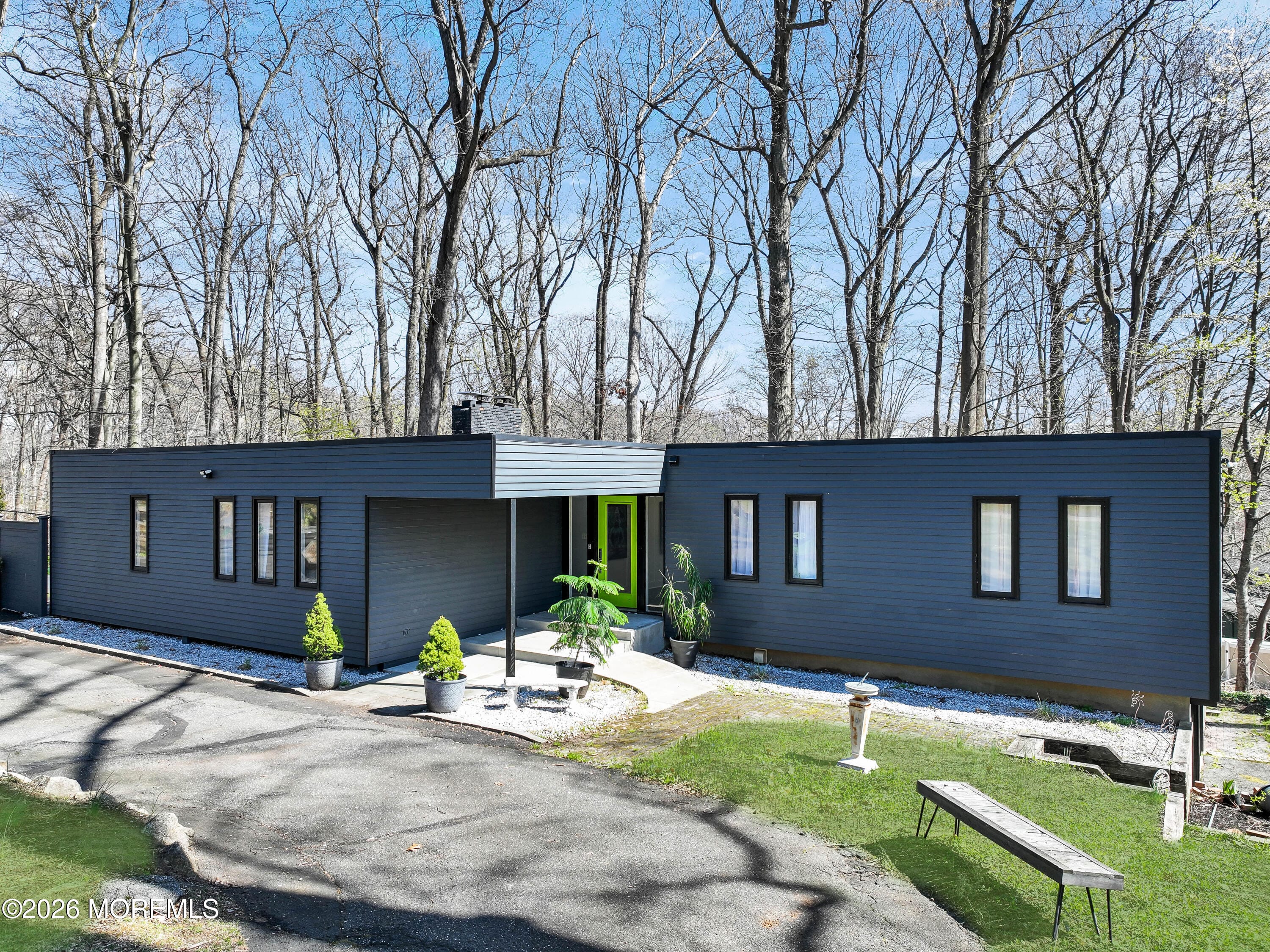 19 W Parkway Place, Holmdel, NJ, 07733