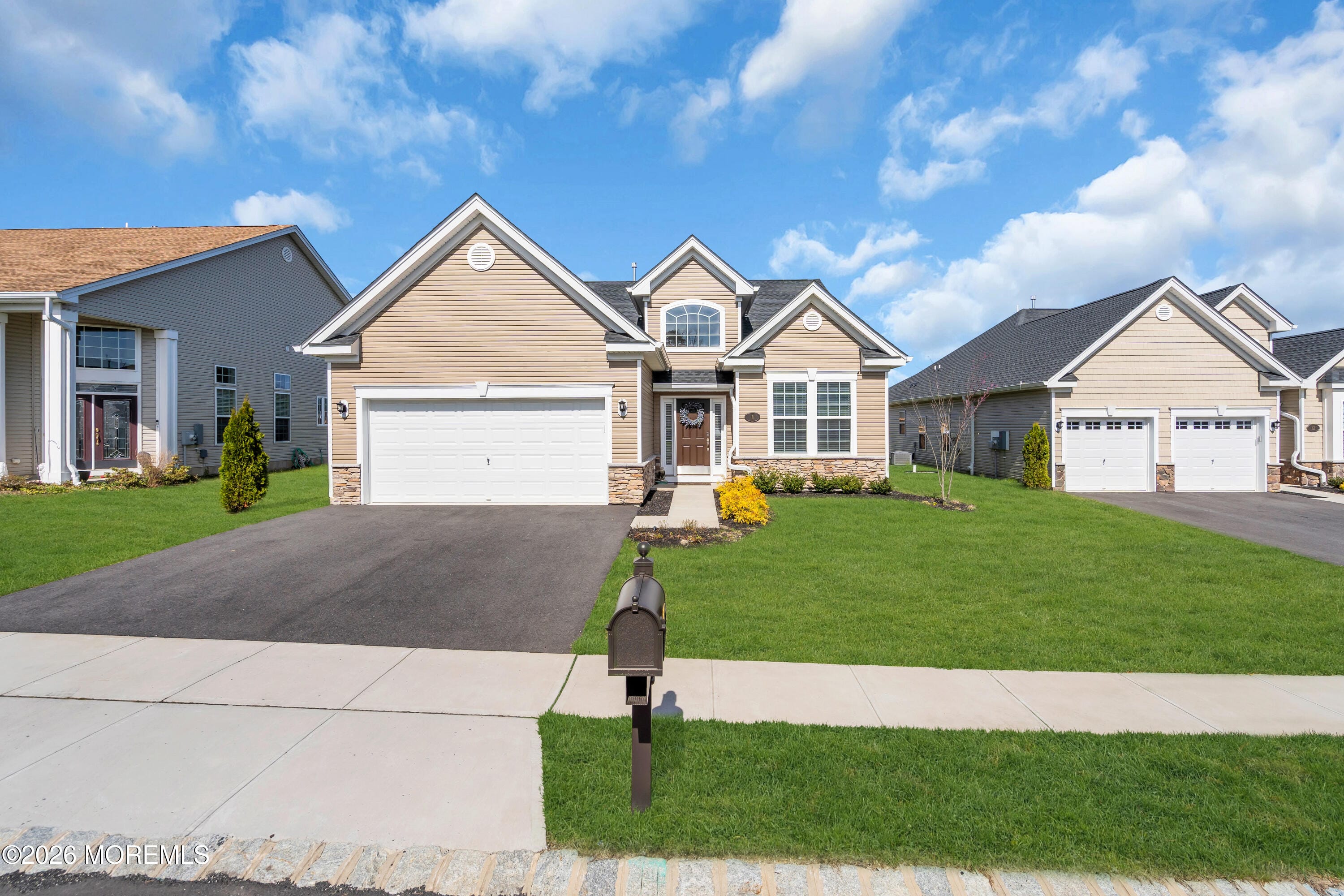 8 Garden Path Image 2