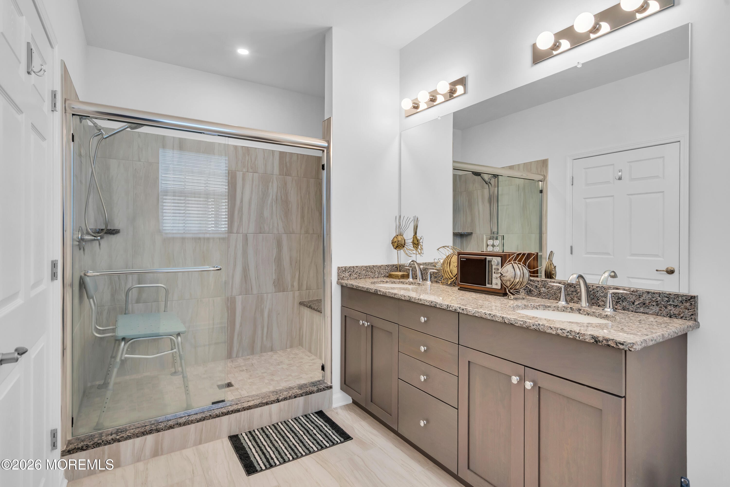 8 Garden Path, Barnegat, NJ, 08005 image 19