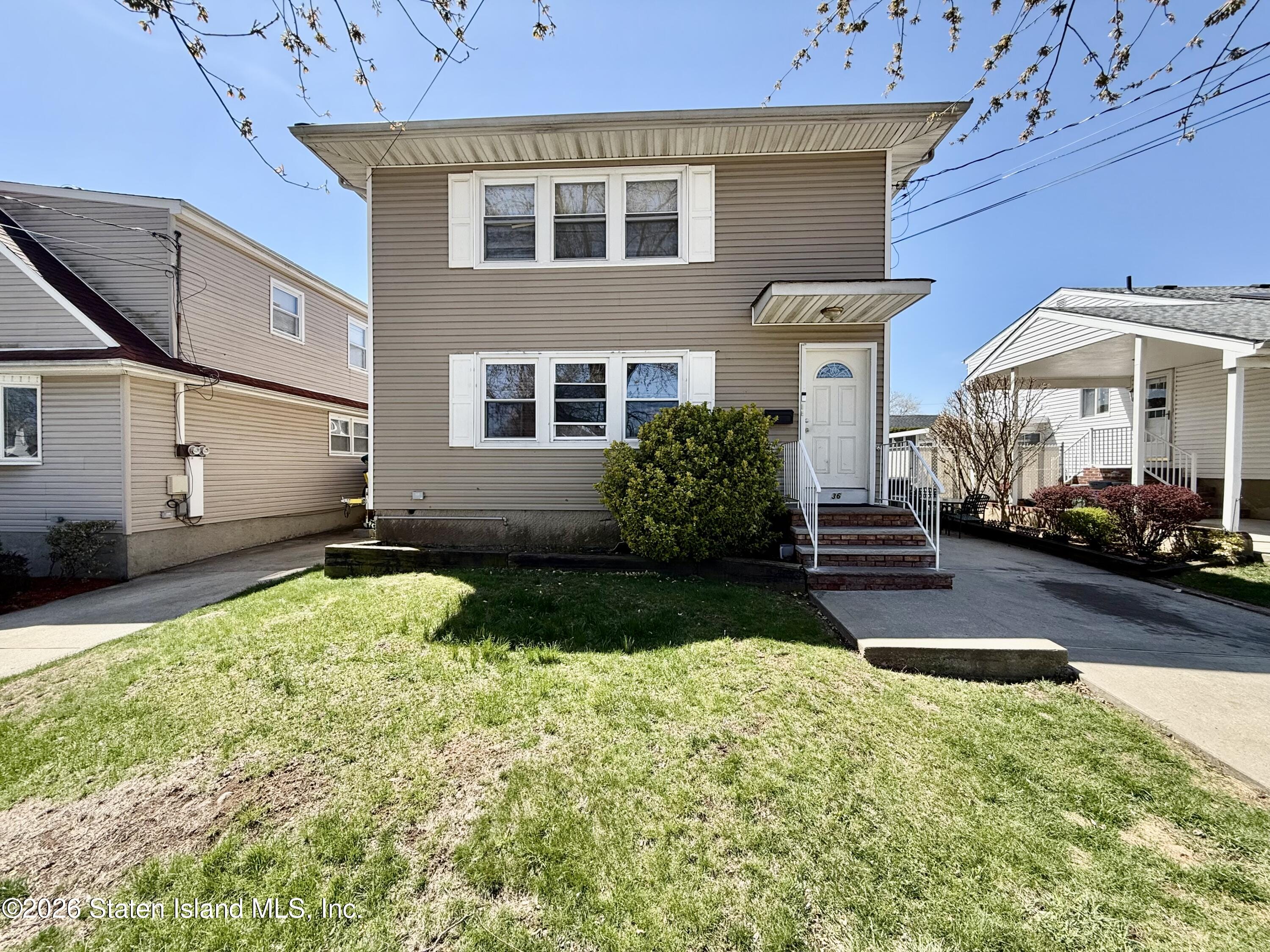 36 Pacific Avenue, Staten Island, NY, 10312