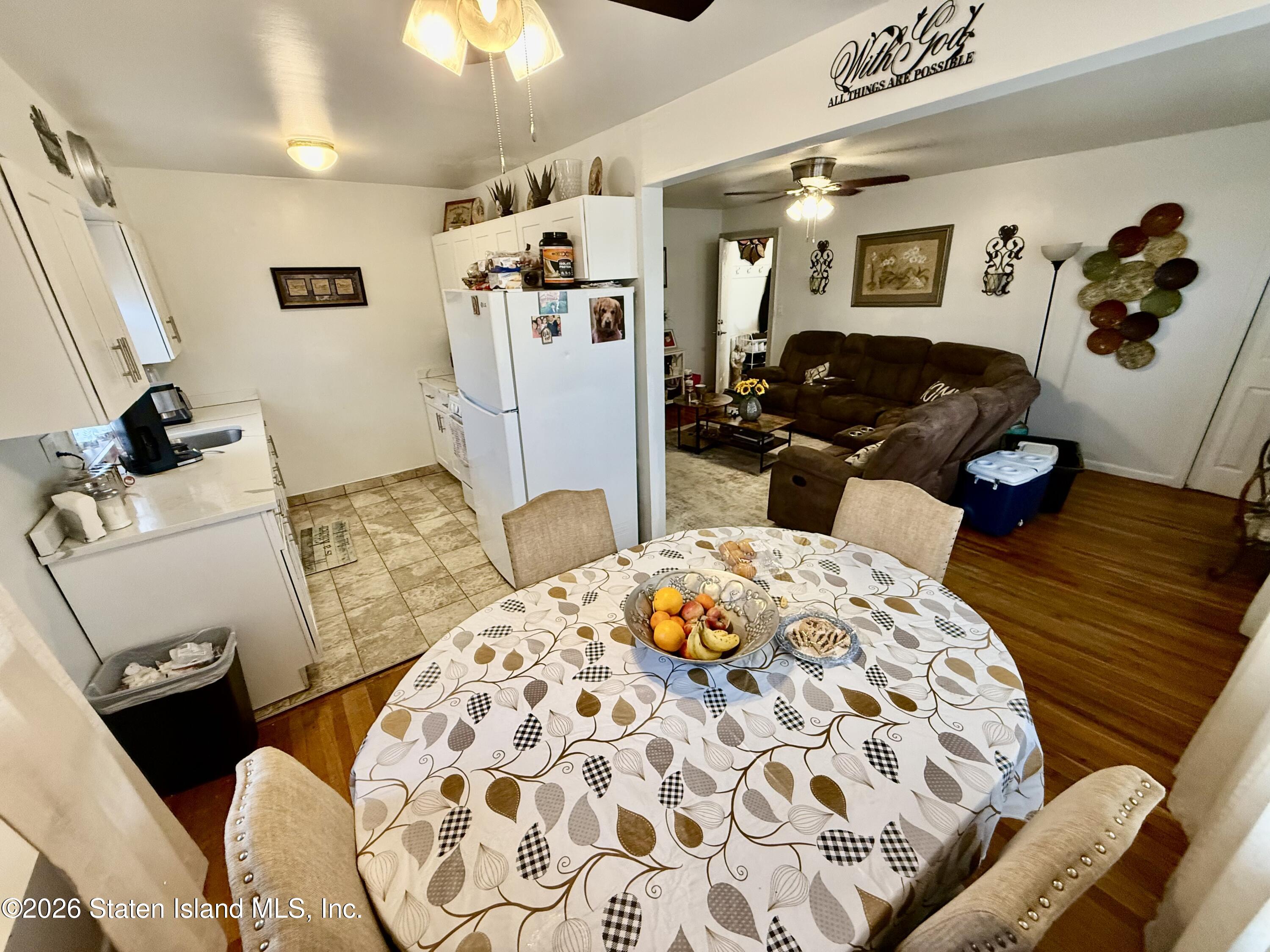 36 Pacific Avenue Image 4