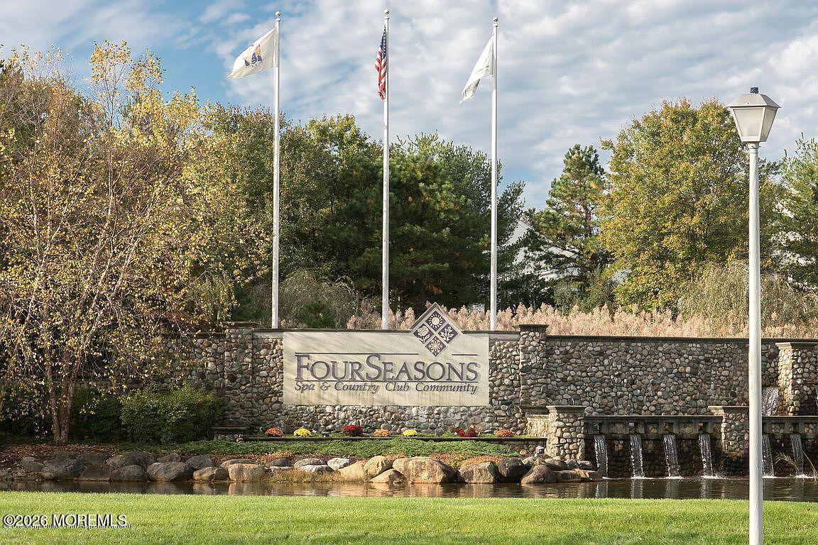 2 Heathersway Court, Lakewood, NJ, 08701 image 48