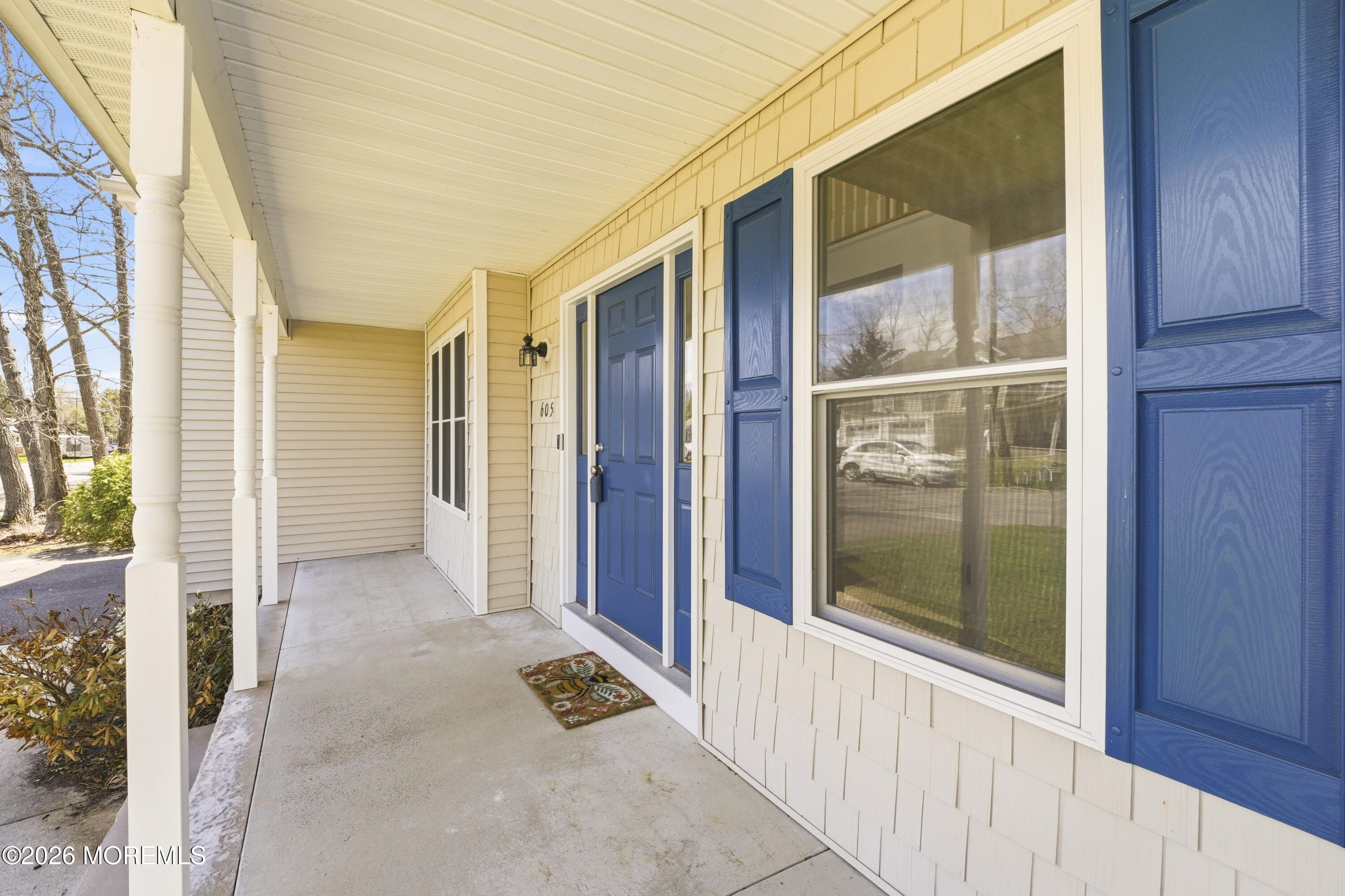 605 Windsor Street Image 4