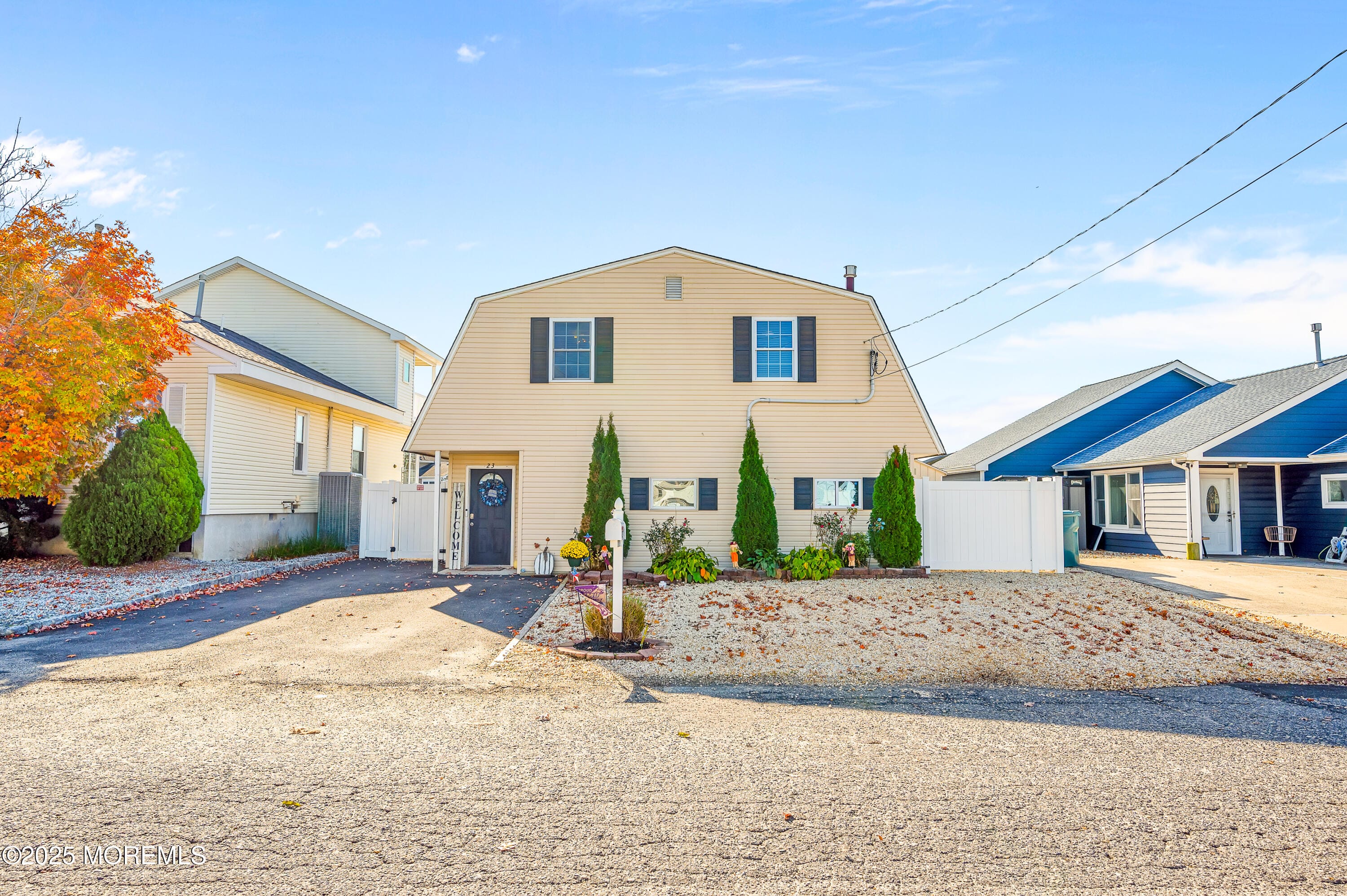 23 W Sail Drive Image 2