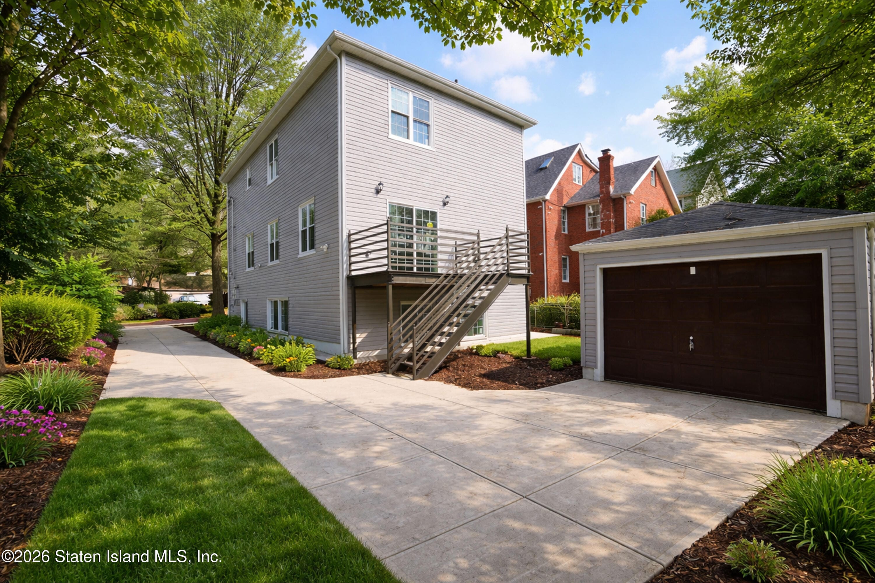 32 Remsen Street Image 3