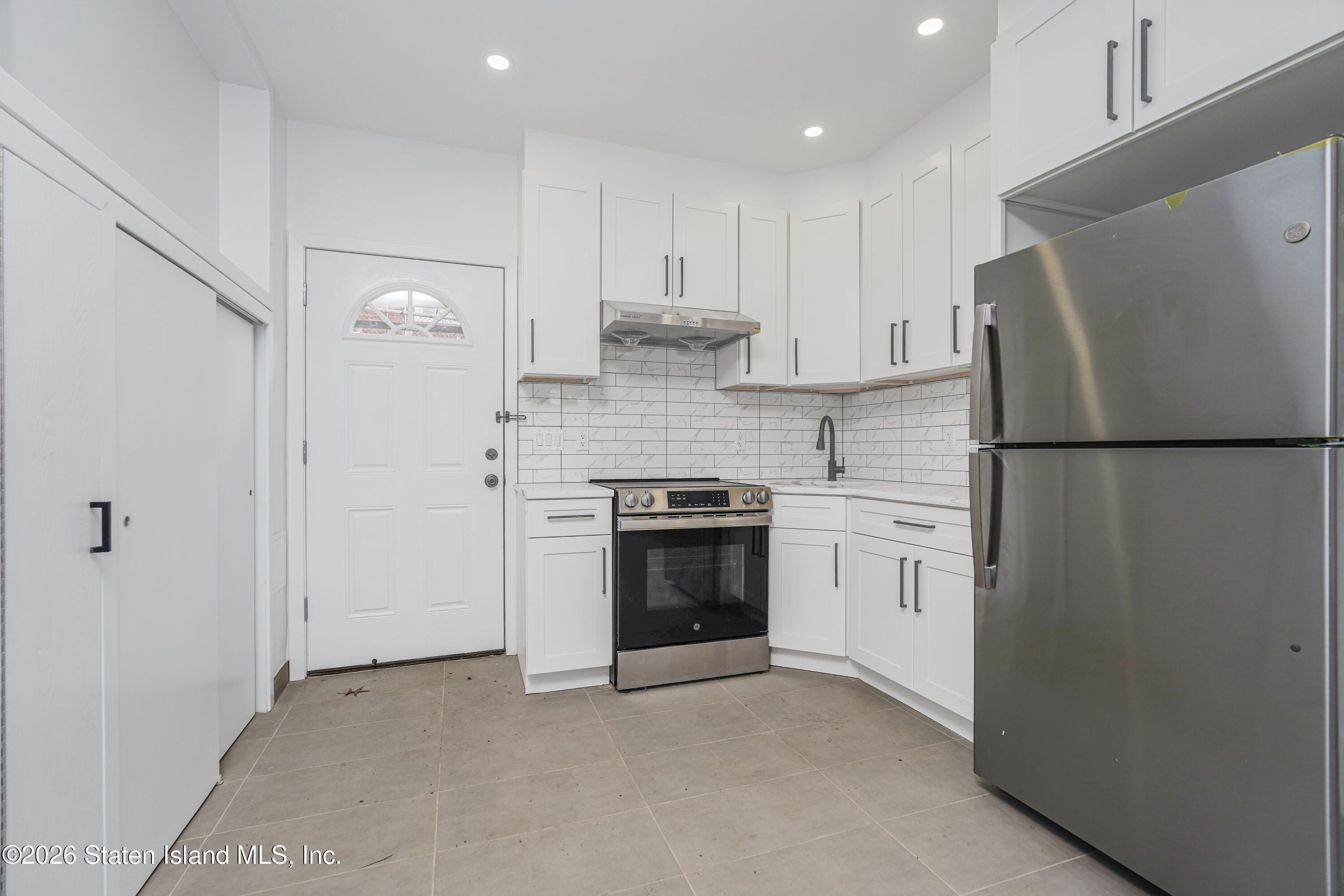 32 Remsen Street, Staten Island, NY, 10304 image 34