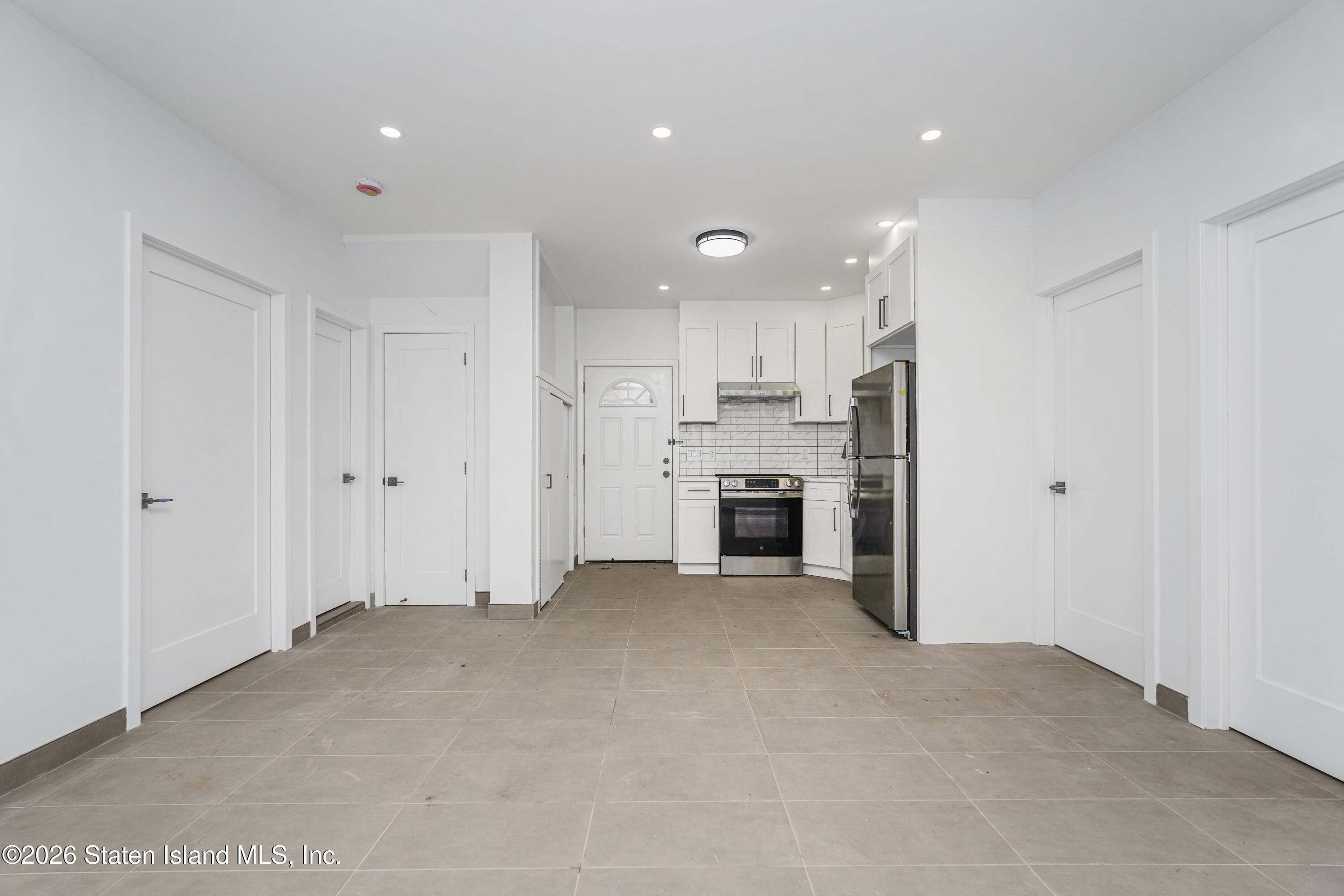 32 Remsen Street, Staten Island, NY, 10304 image 36