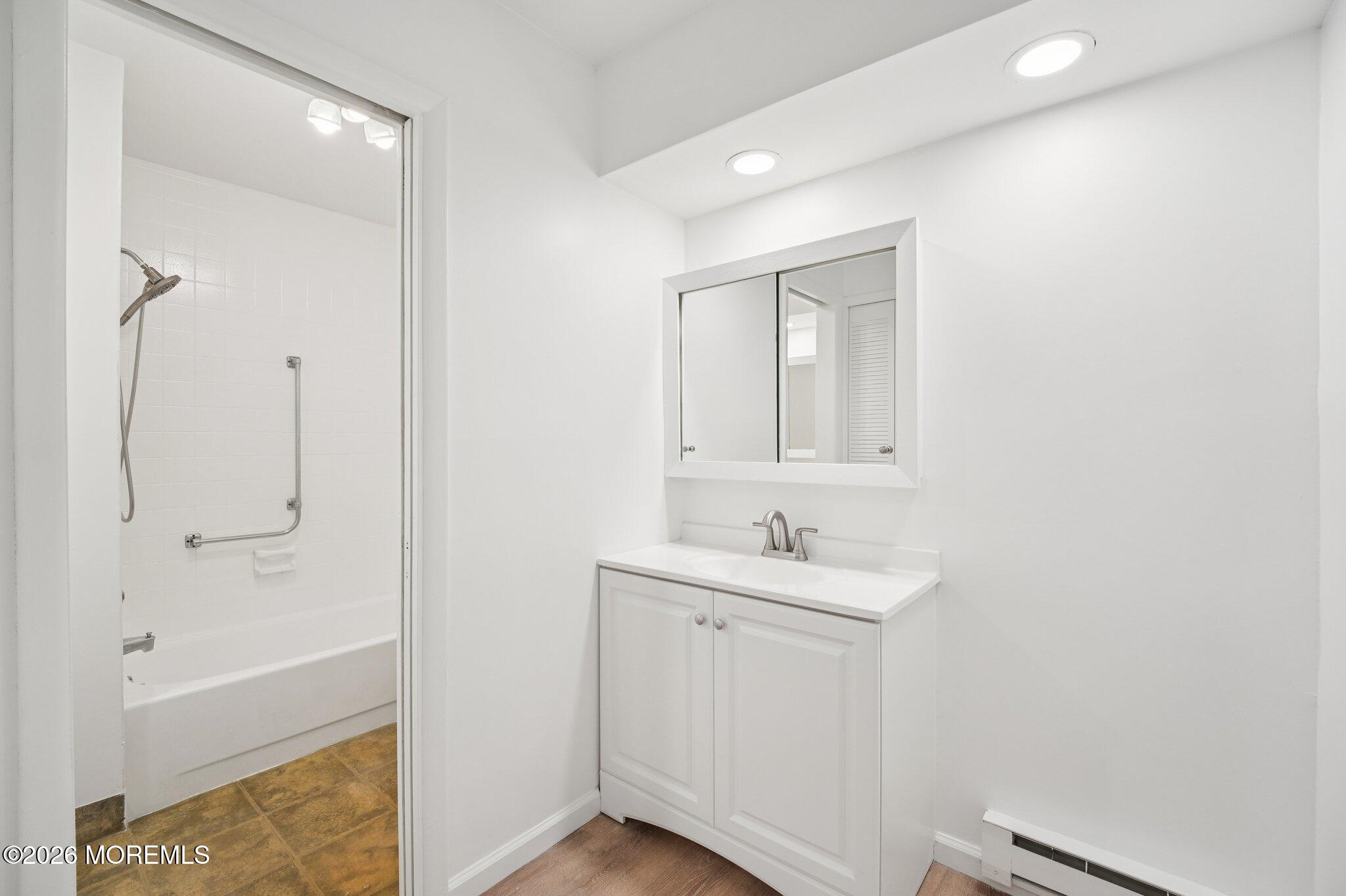 93 Lexington Court, Red Bank, NJ, 07701 image 38