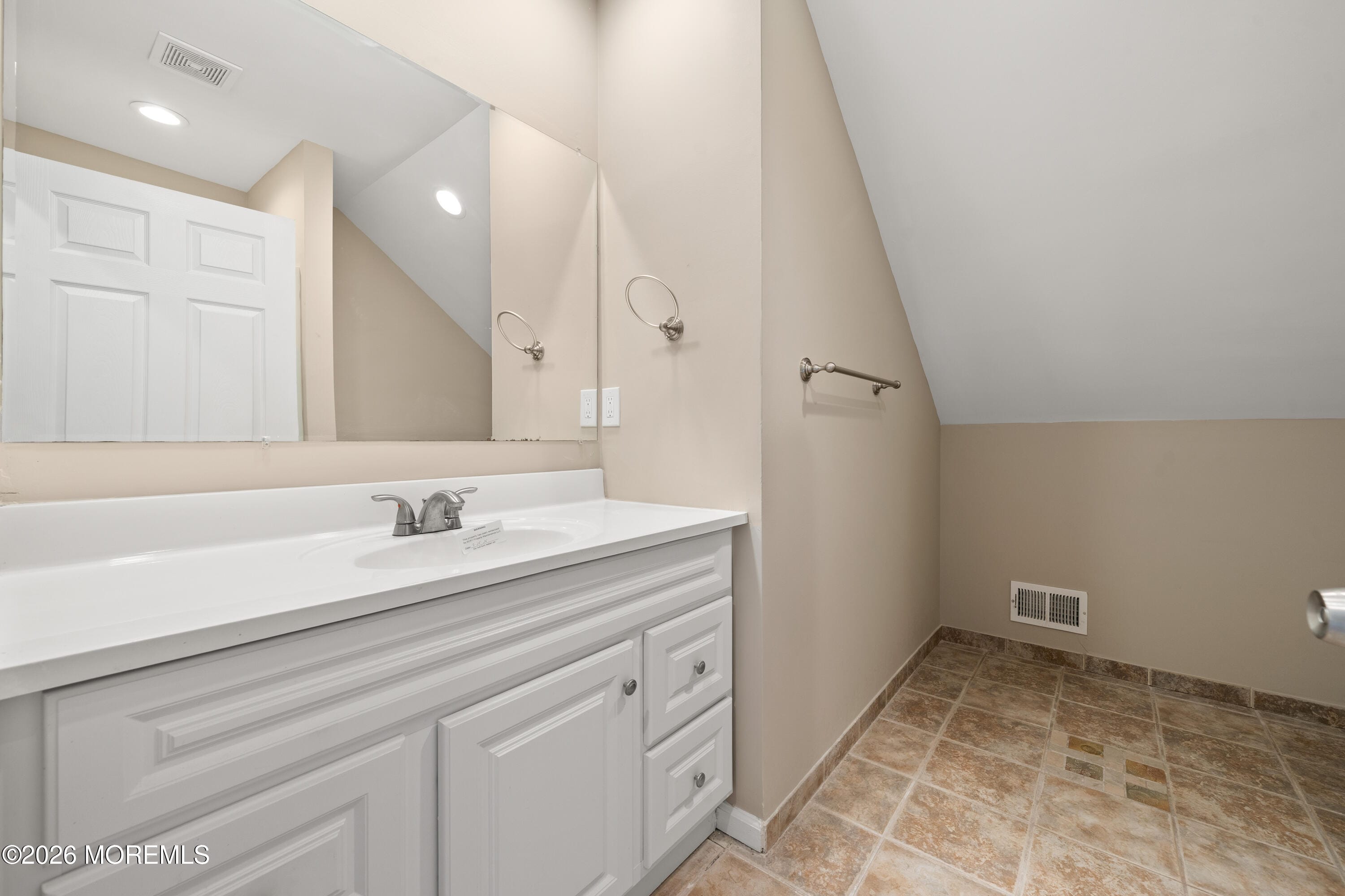 7 Lake Avenue, Island Heights, NJ, 08732 image 22