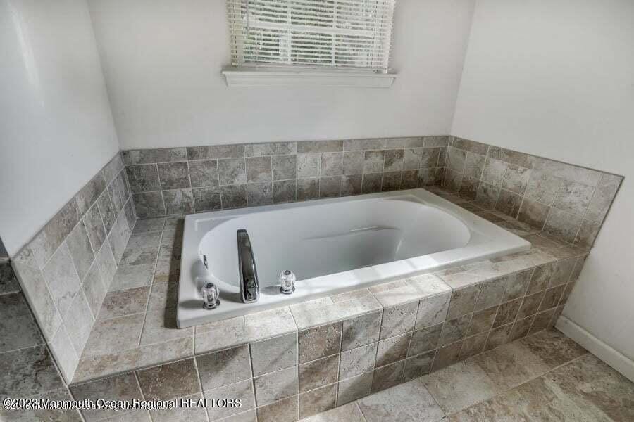 2557 Huckleberry Road, Manchester, NJ, 08759 image 60