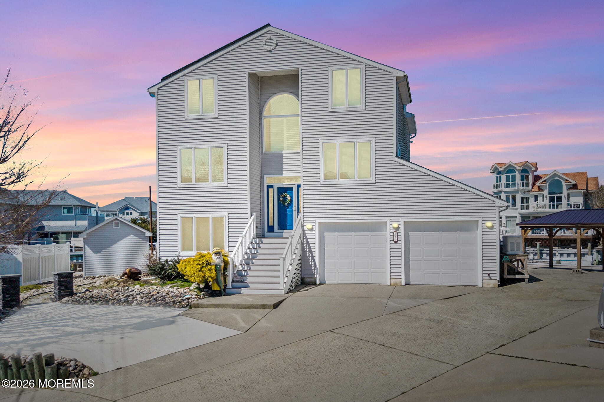 13 Sunset Boulevard Image 2