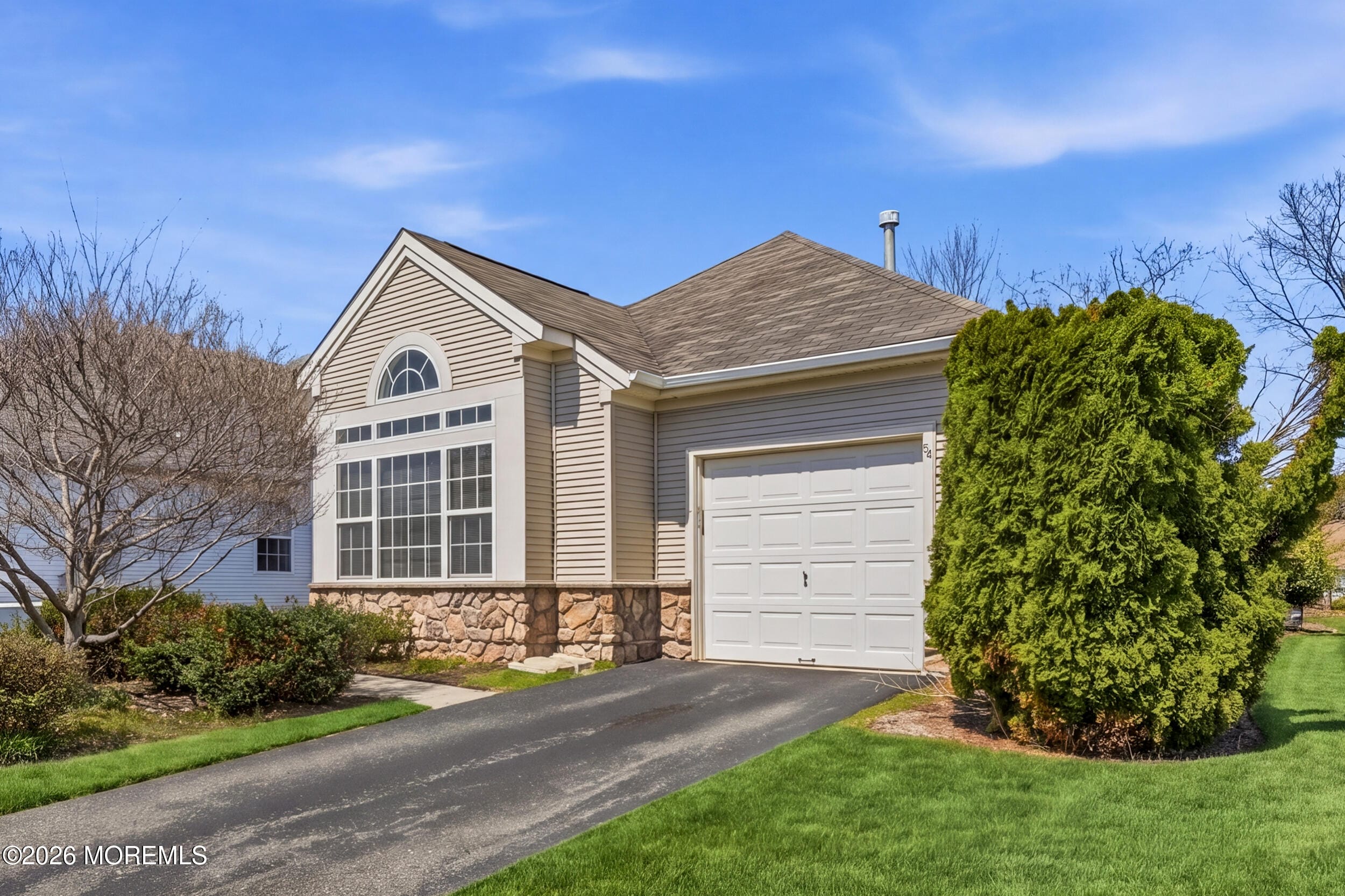 54 Isabella Drive Image 2