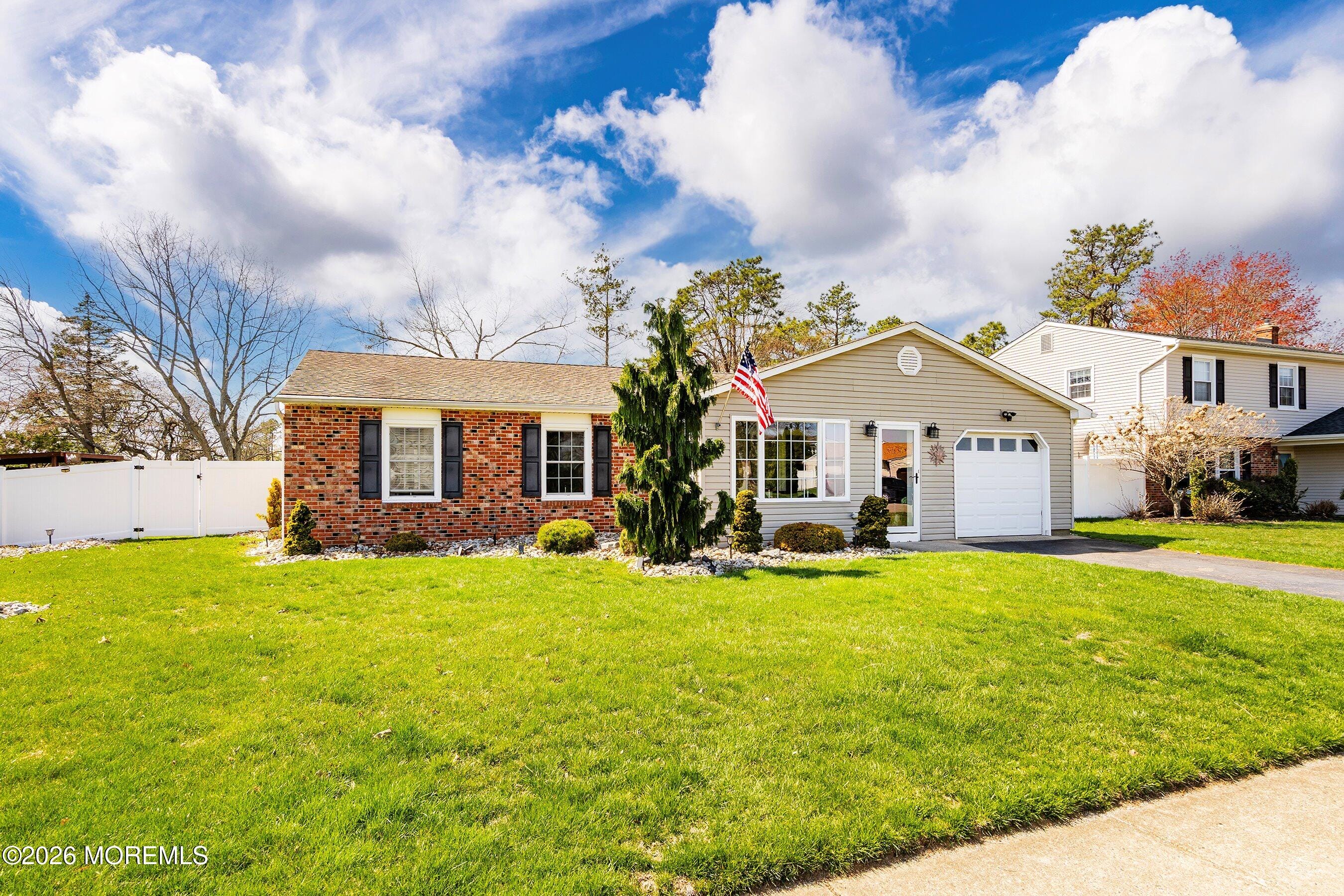 45 Pine Needle Street Image 2