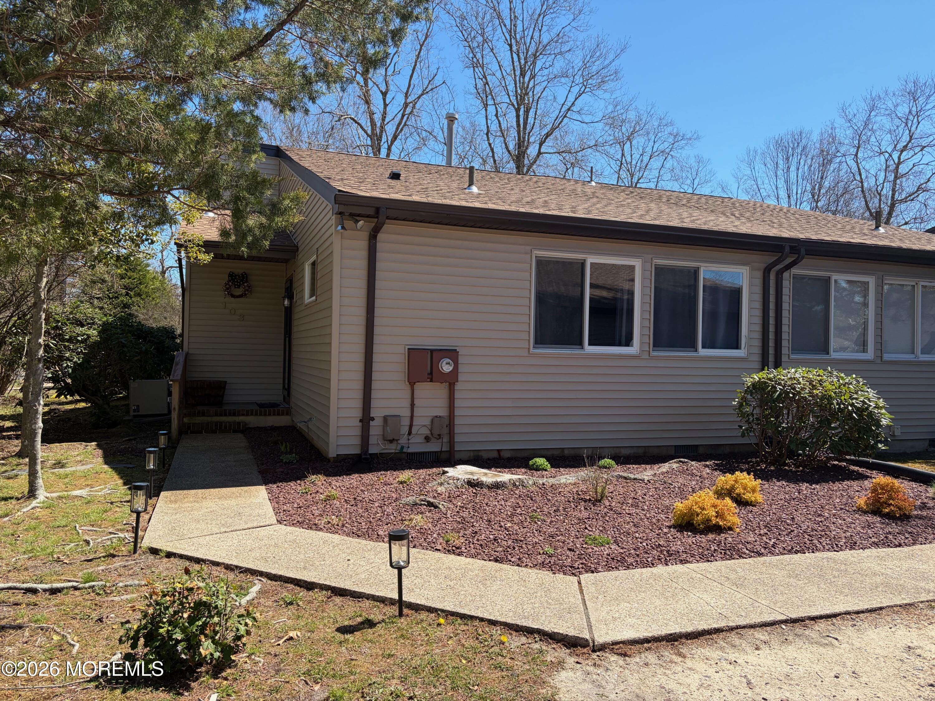 103 Middle Holly Lane Image 1