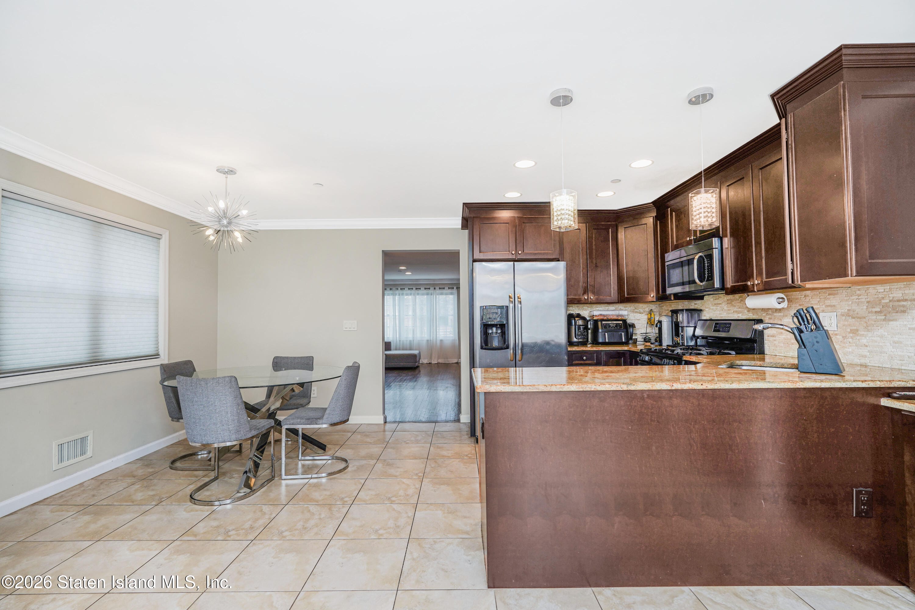 135 Roswell Avenue, Staten Island, NY, 10314 image 9