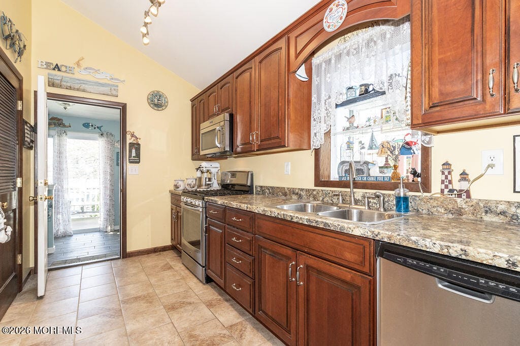 310 Pine Street, Union Beach, NJ, 07735 image 10