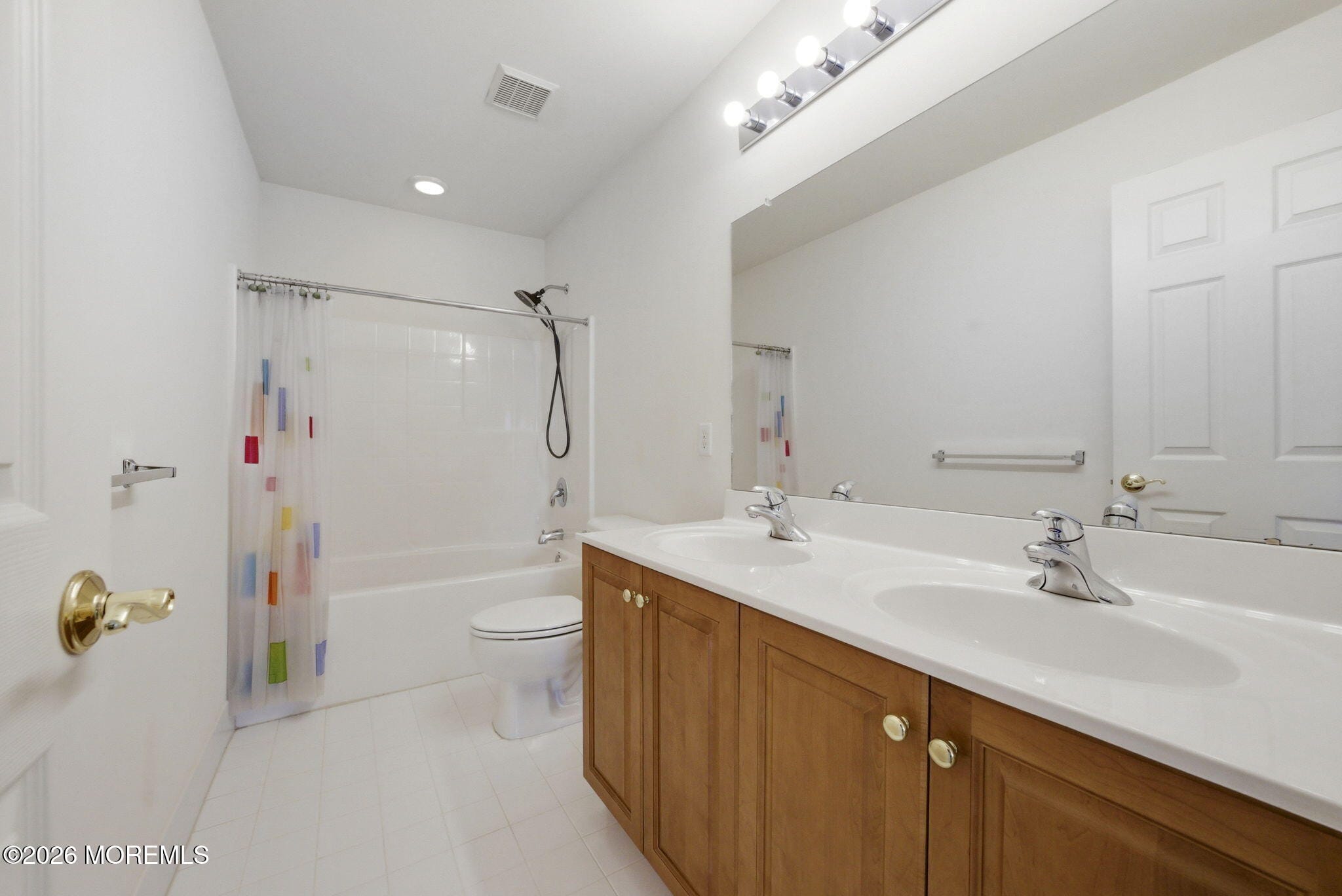 20 Royal Lane, Howell, NJ, 07731 image 45