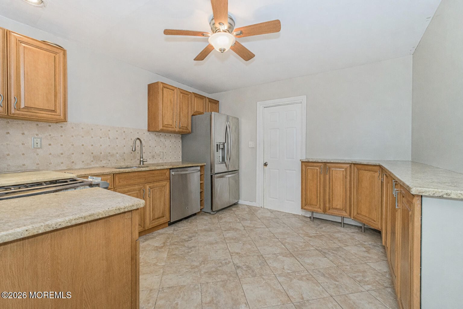 7 Walnut Lane, Parlin, NJ, 08859 image 8