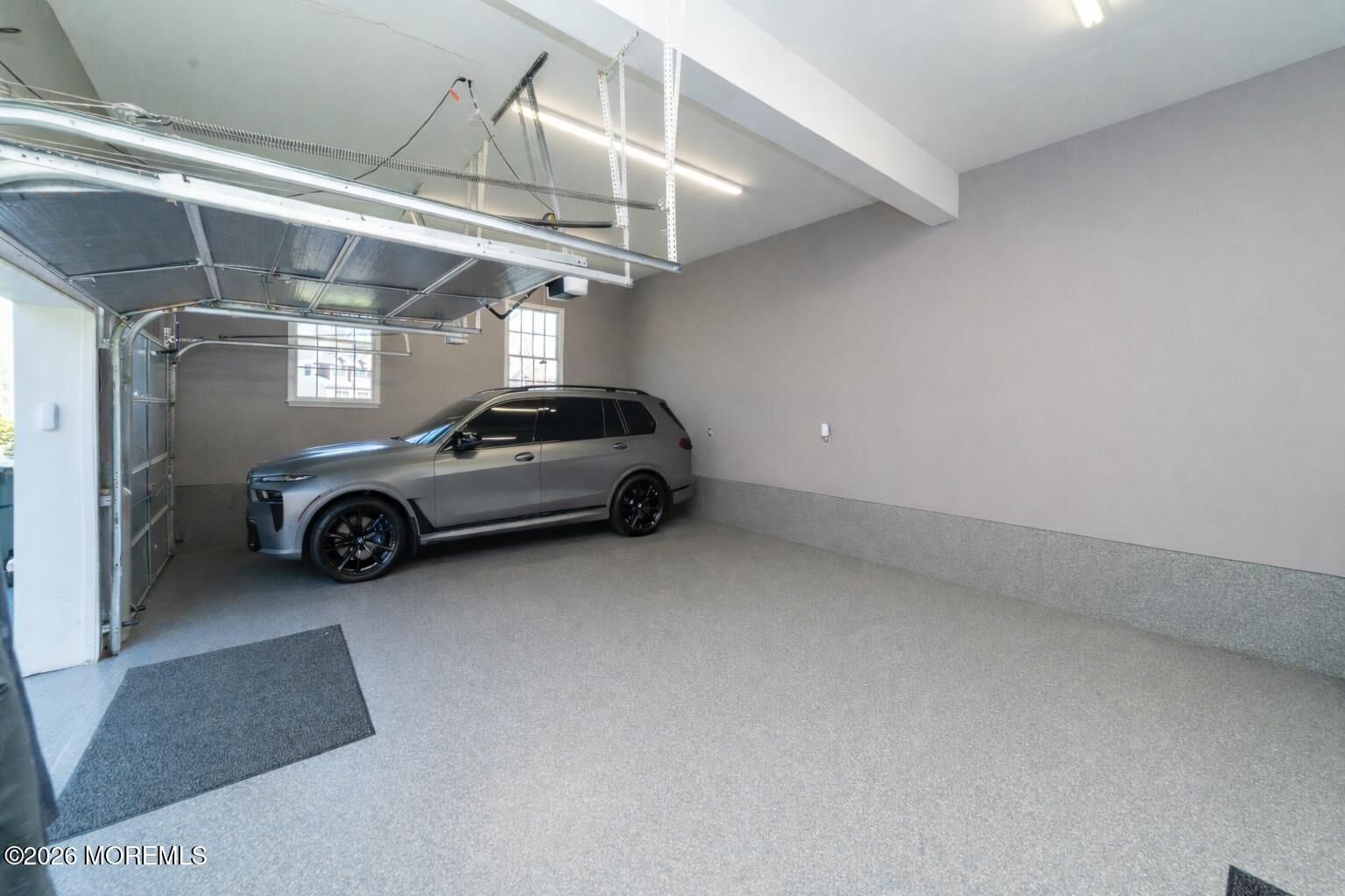 19 Lakeside Drive Image 5