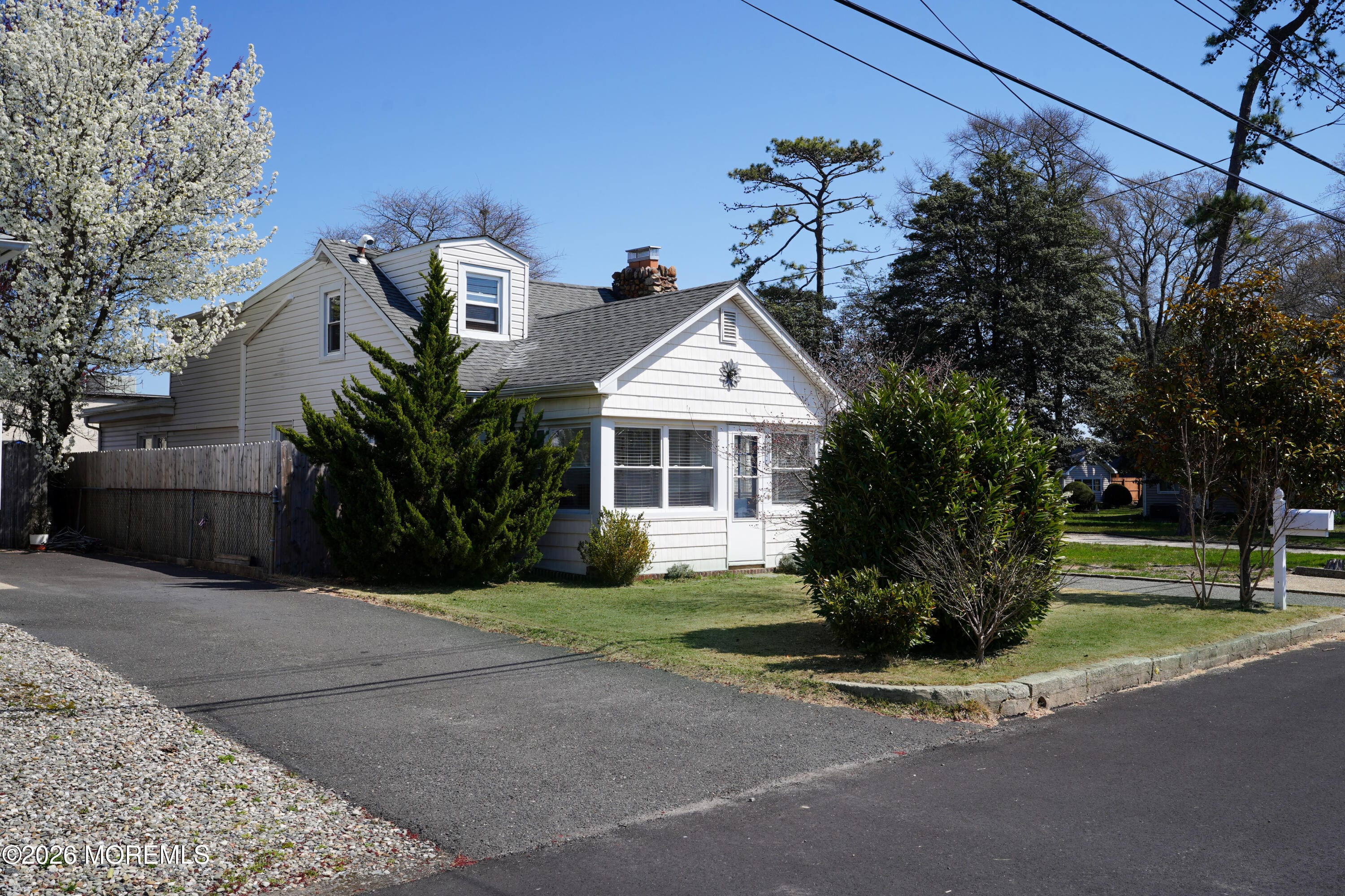 2147 Beach Boulevard Image 3