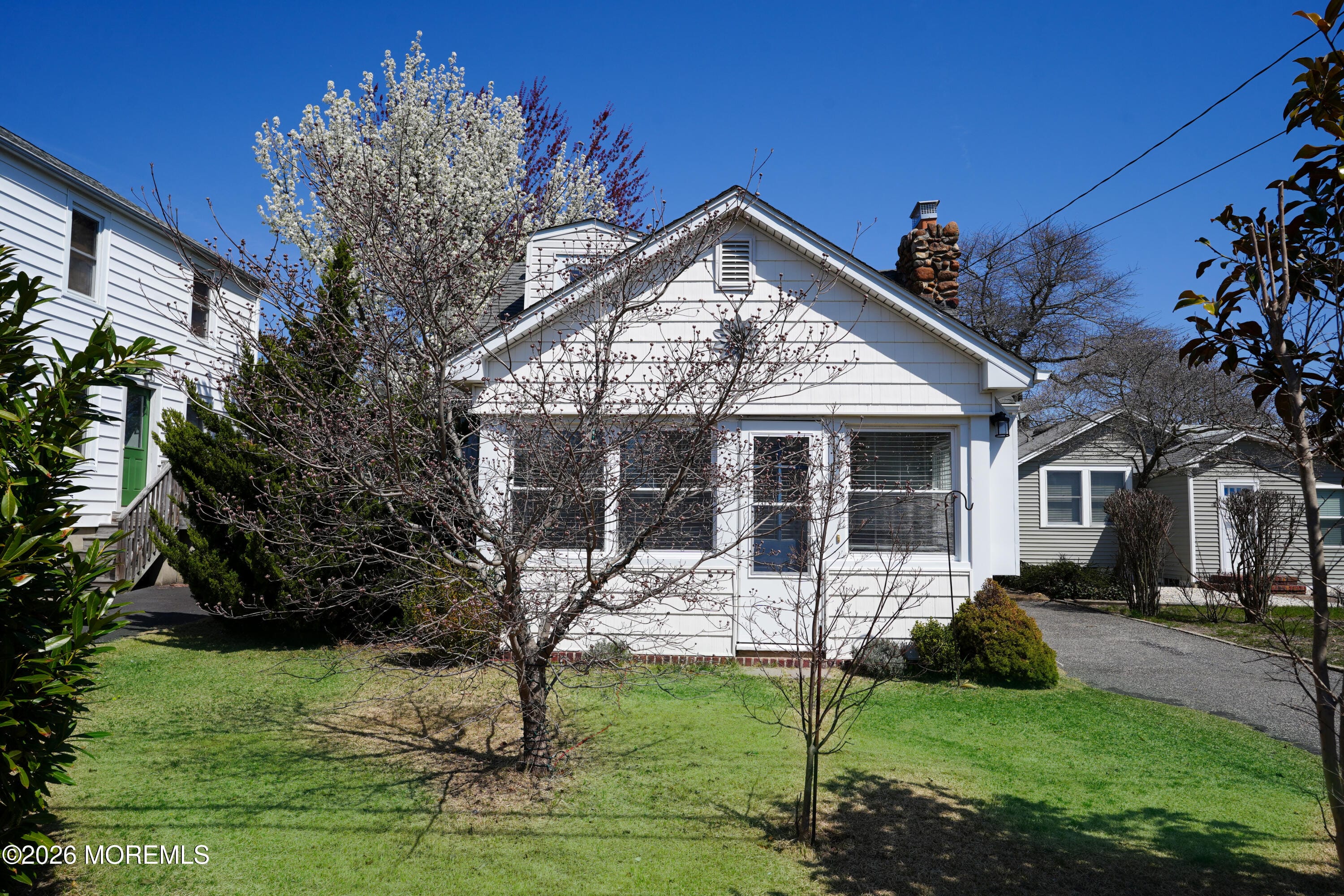 2147 Beach Boulevard Image 2