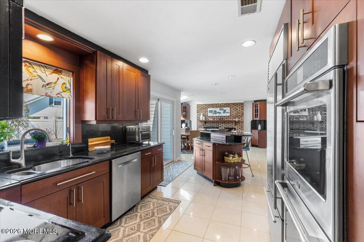 2 Dickson Road, Marlboro, NJ, 07746 image 18