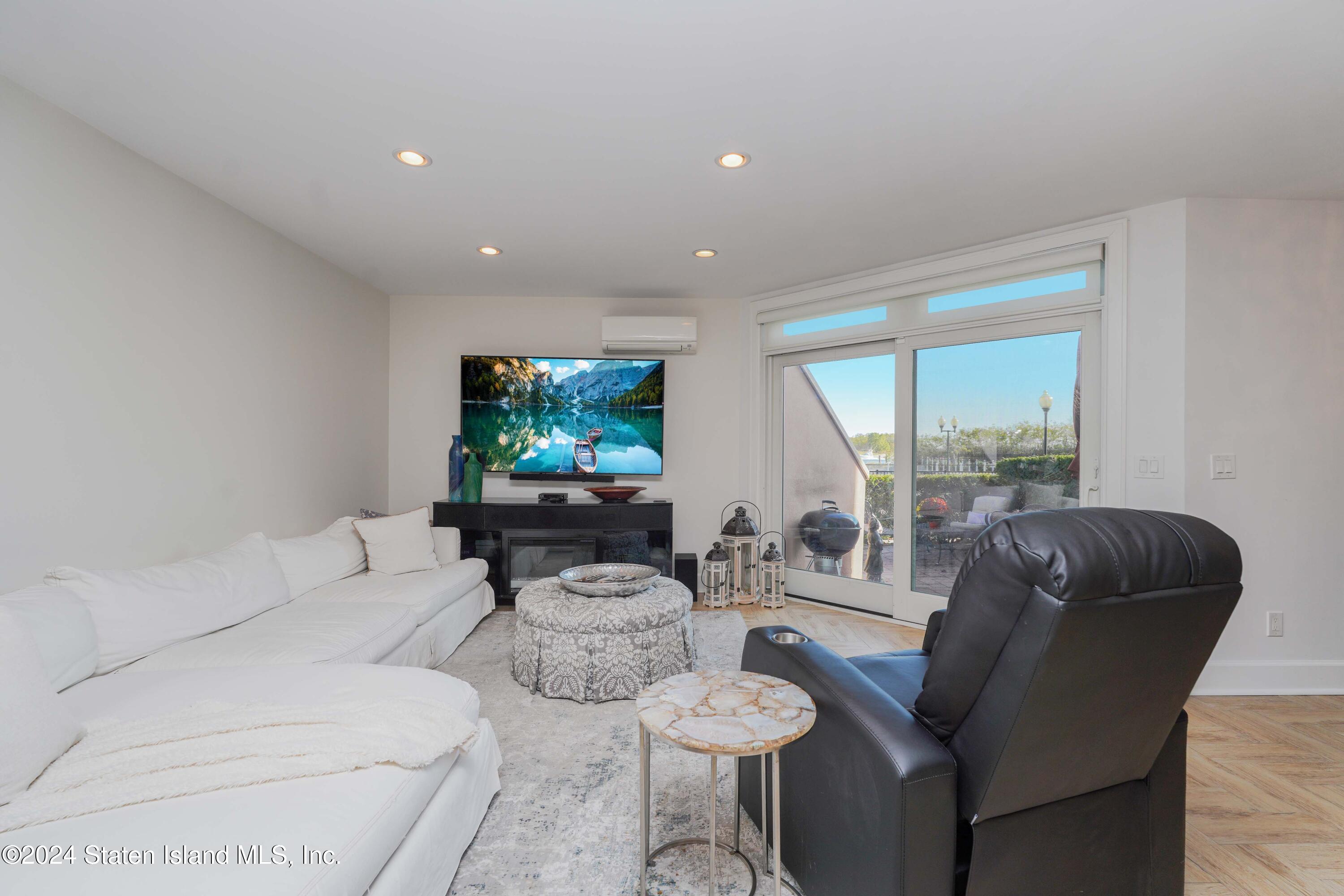 46 Harbour Court, Staten Island, NY, 10308 image 13