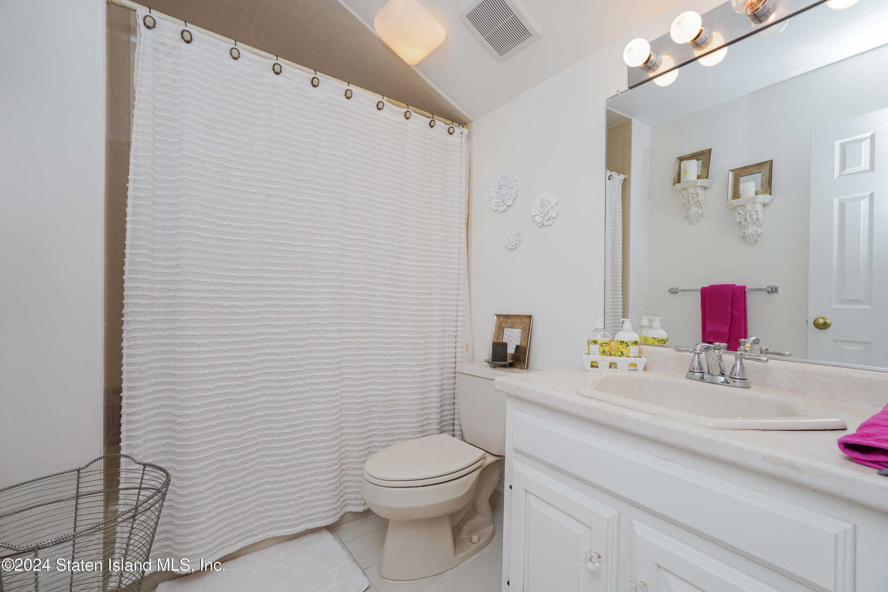 46 Harbour Court, Staten Island, NY, 10308 image 41