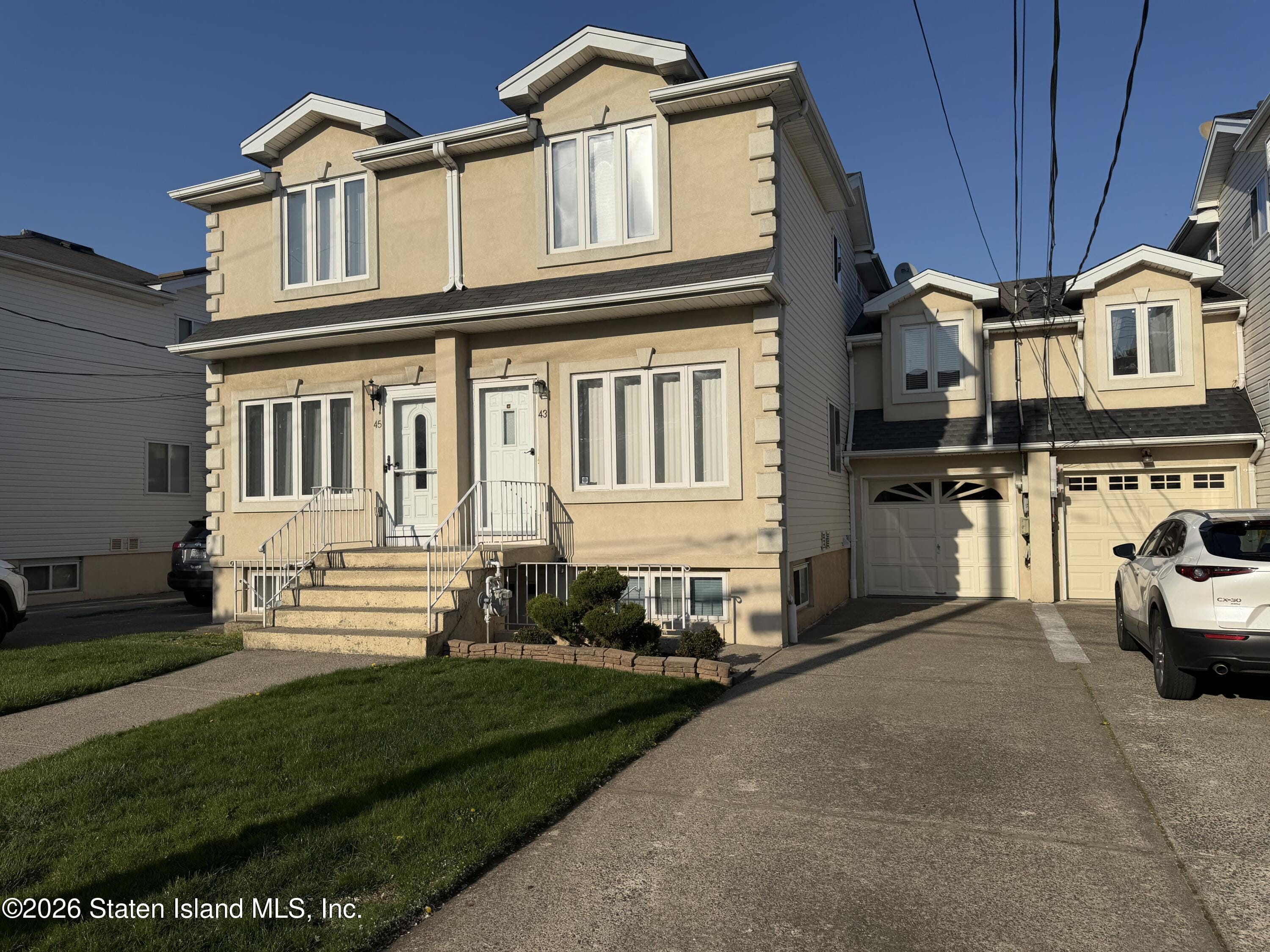 43 Boulder Street, Staten Island, NY, 10312