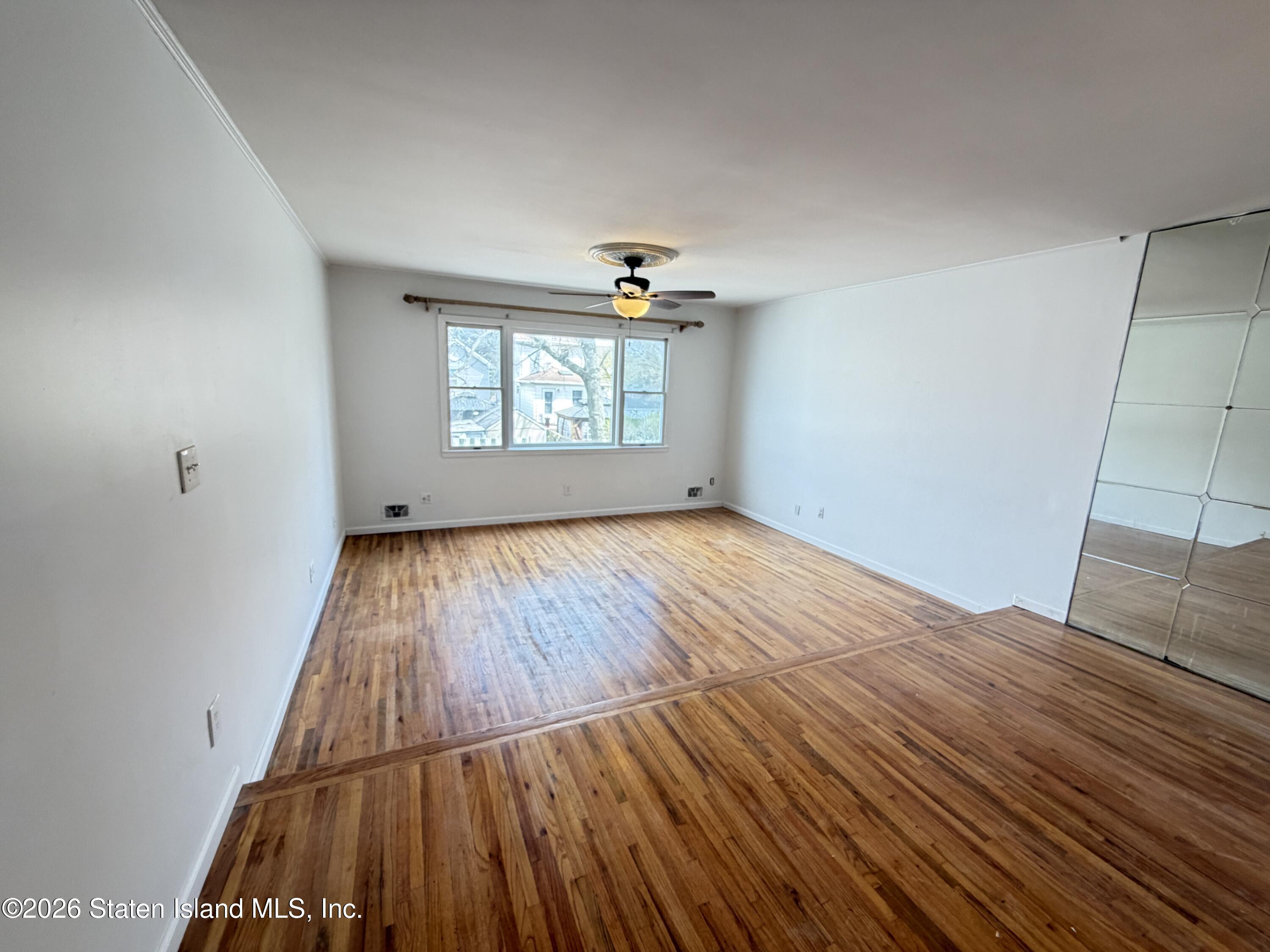 299 Bedford Avenue Image 4