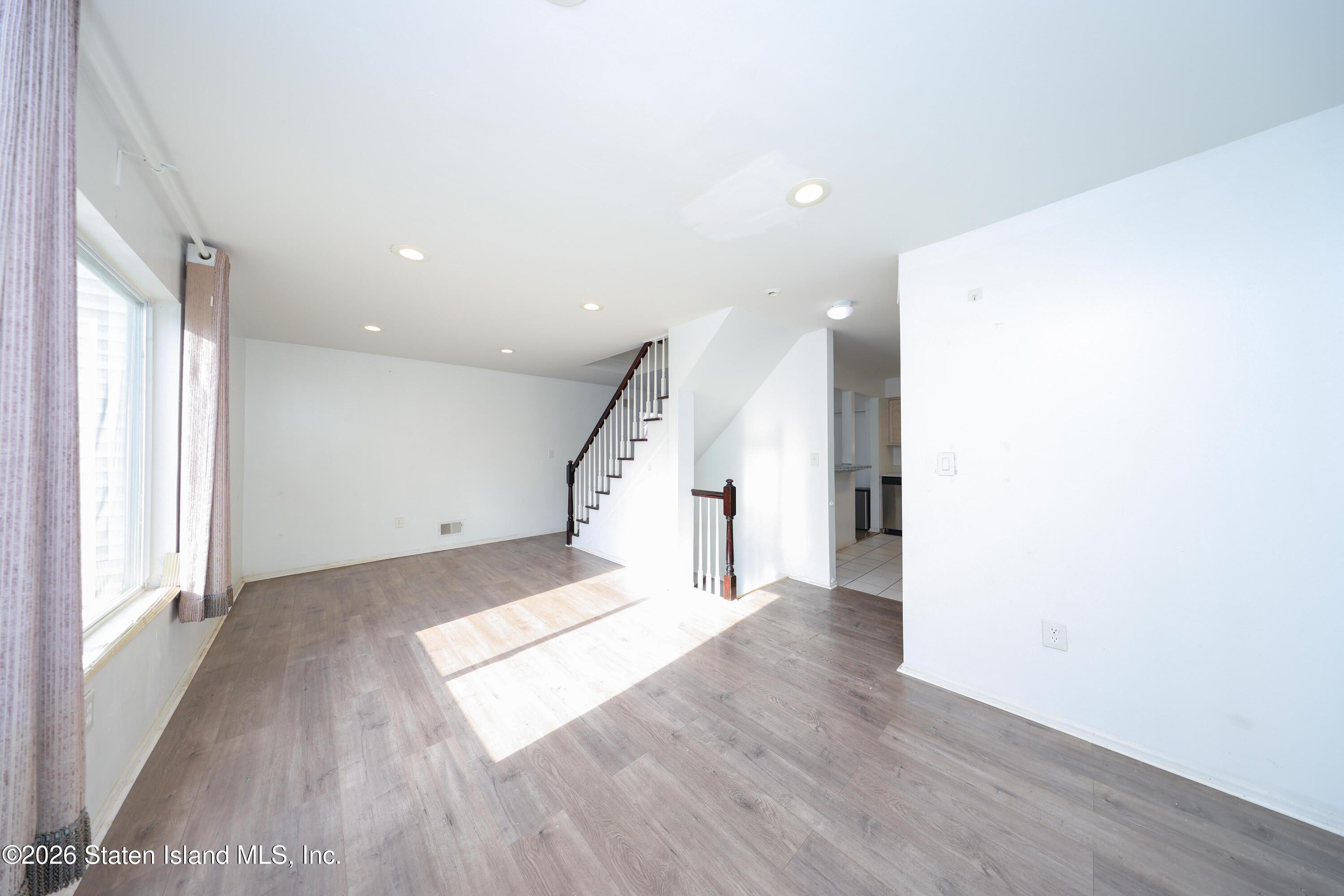 311 Aspen Knolls Way, Staten Island, NY, 10312 image 7