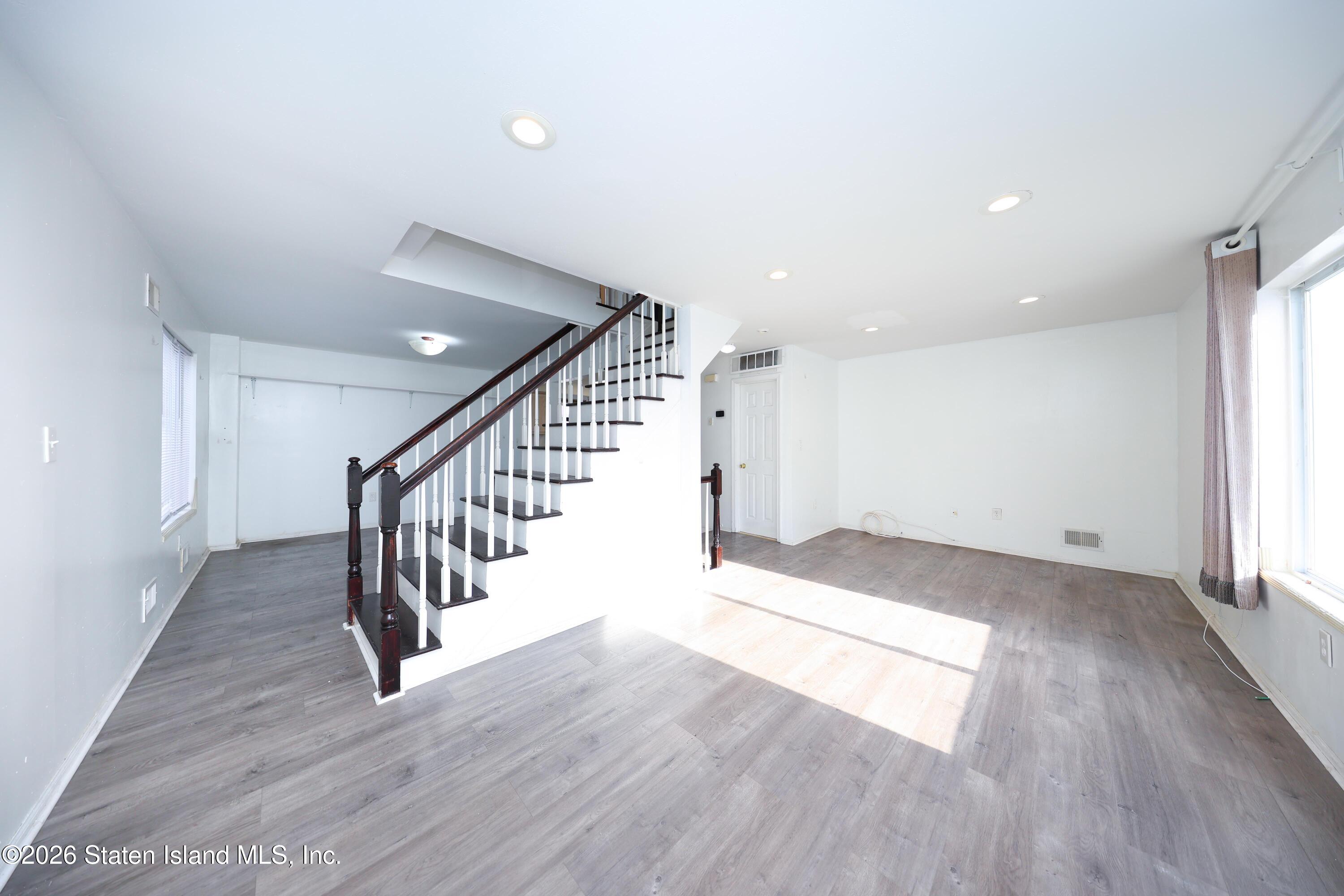 311 Aspen Knolls Way, Staten Island, NY, 10312 image 8