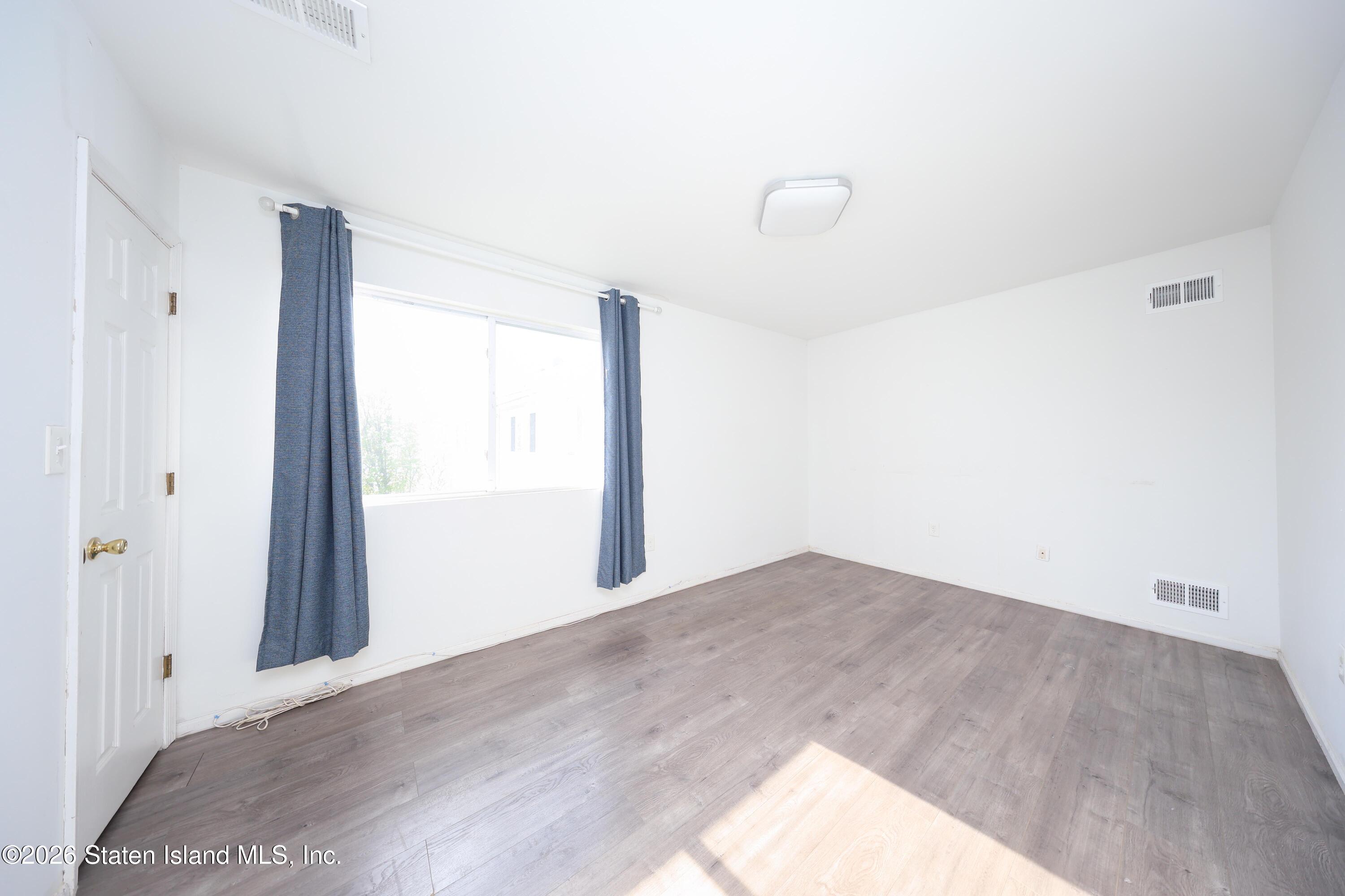 311 Aspen Knolls Way, Staten Island, NY, 10312 image 12