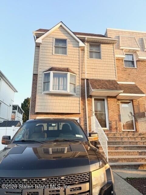 378 Gurley Avenue Image 2