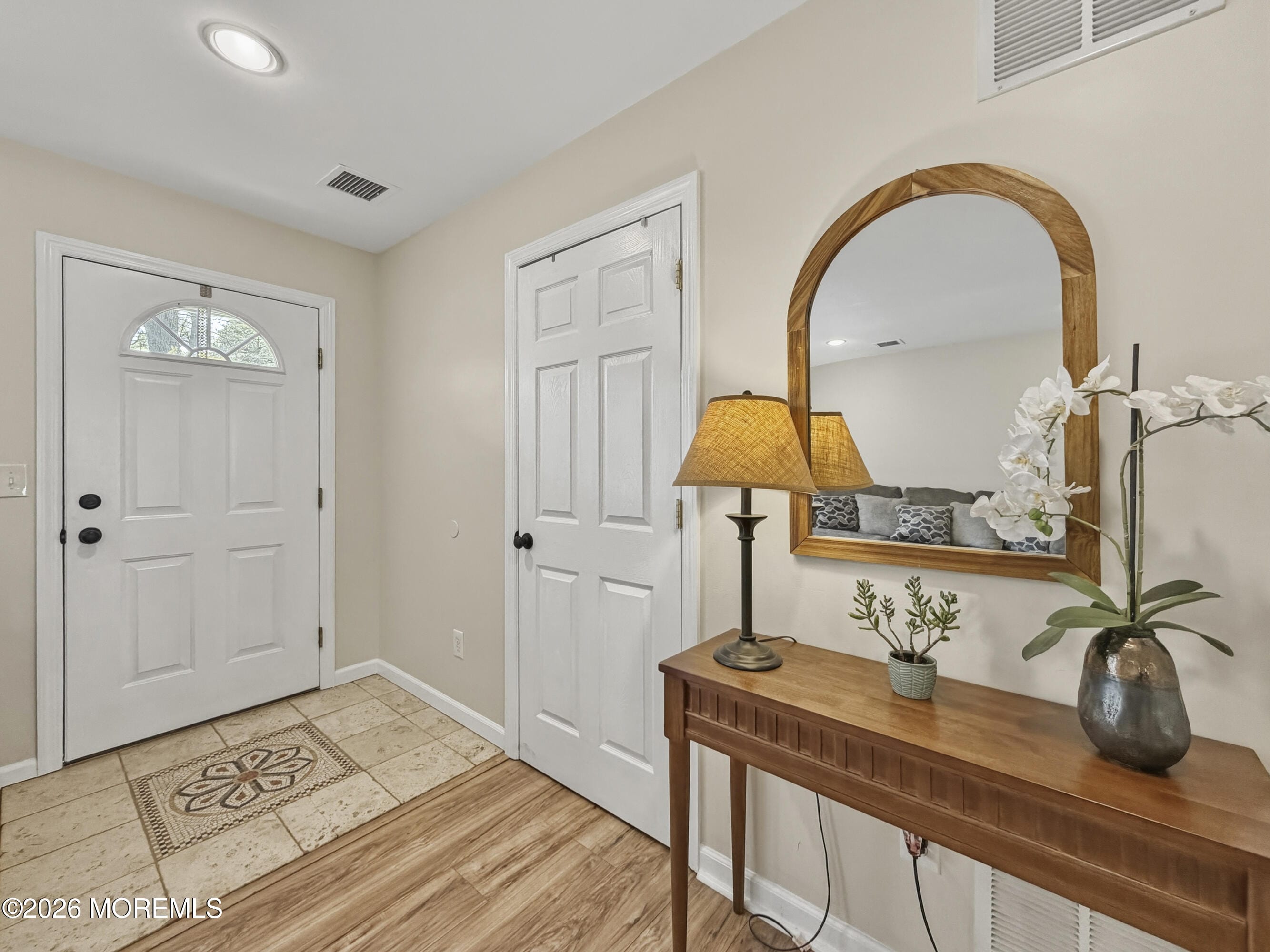 239 Crescent Avenue Image 3