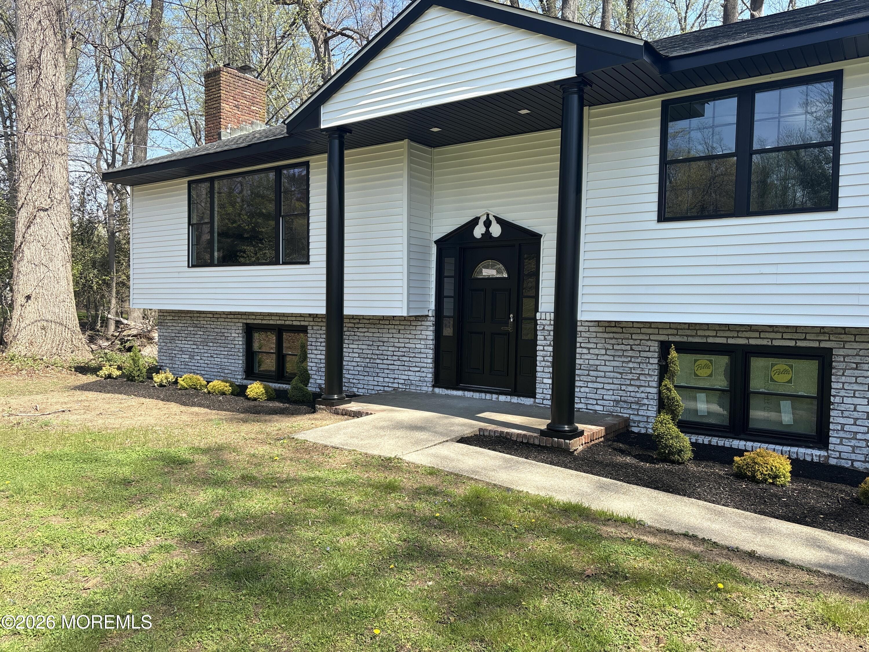 4 Blue Hills Drive Image 2