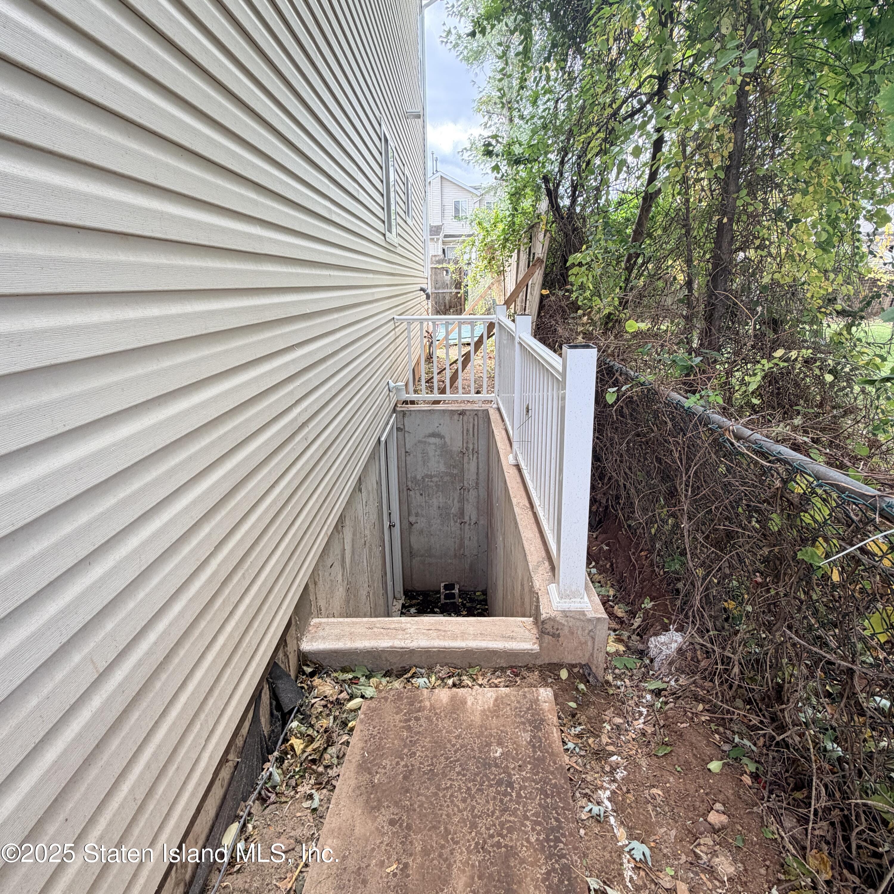 154 Riche Avenue Image 3