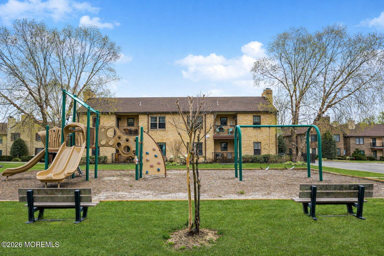 707 Wellington Place Image 3