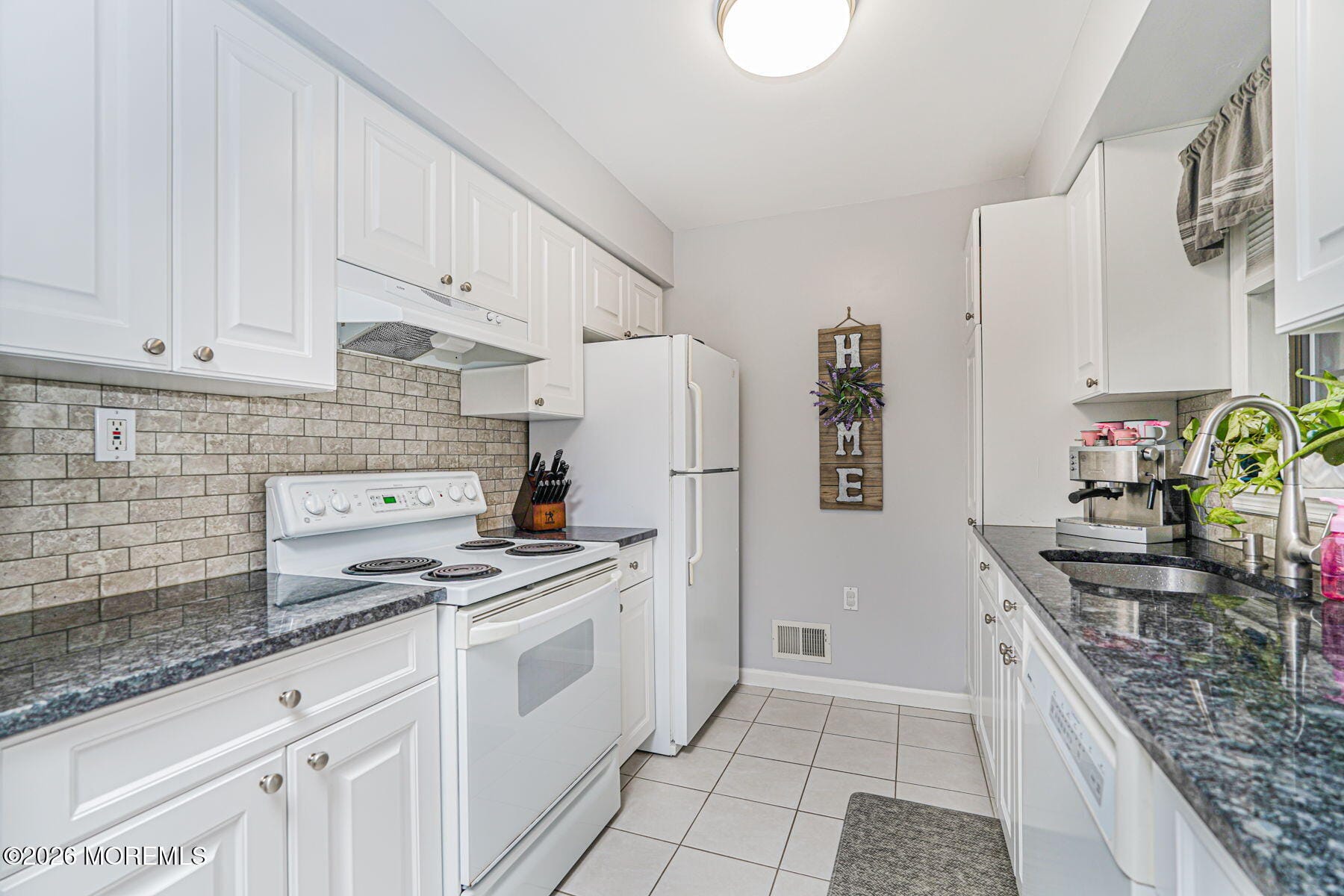 707 Wellington Place, Matawan, NJ, 07747 image 13