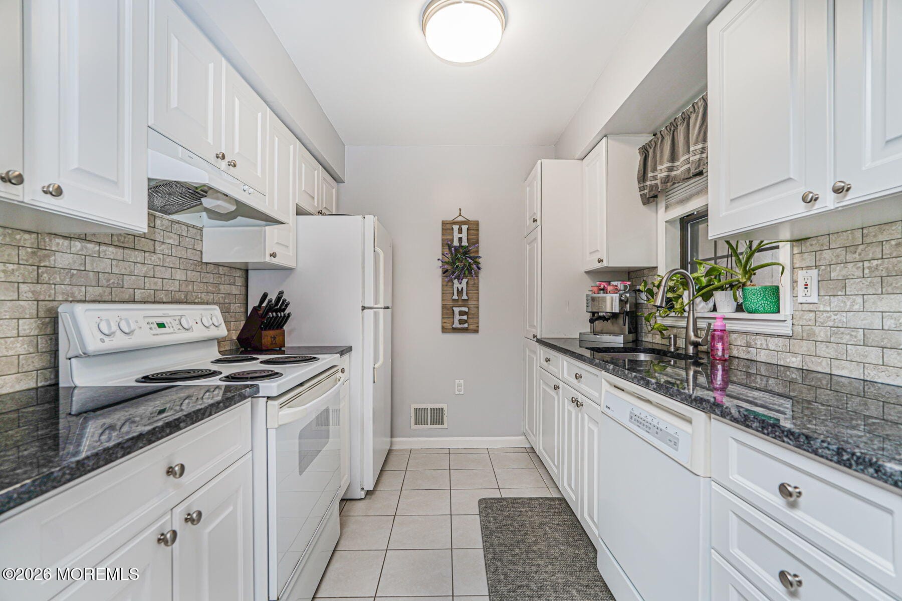 707 Wellington Place, Matawan, NJ, 07747 image 14