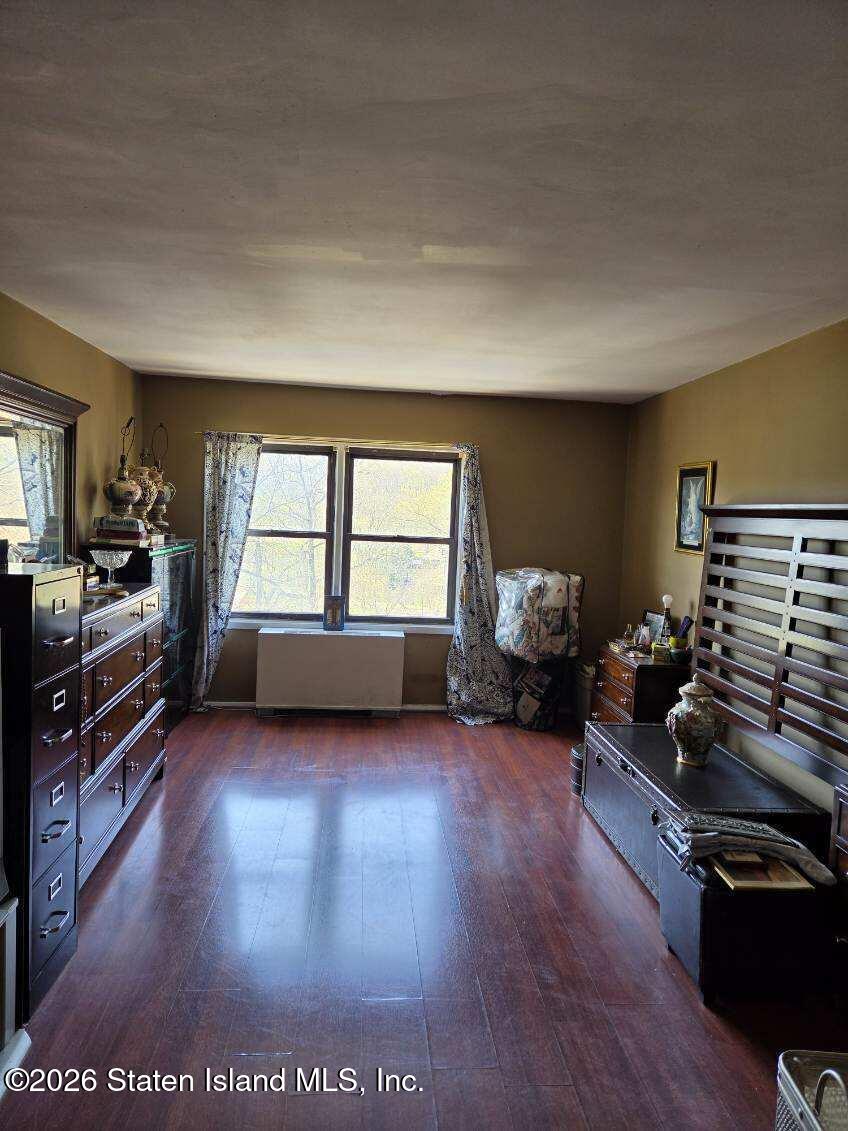 1100 Clove Road 4n Image 5