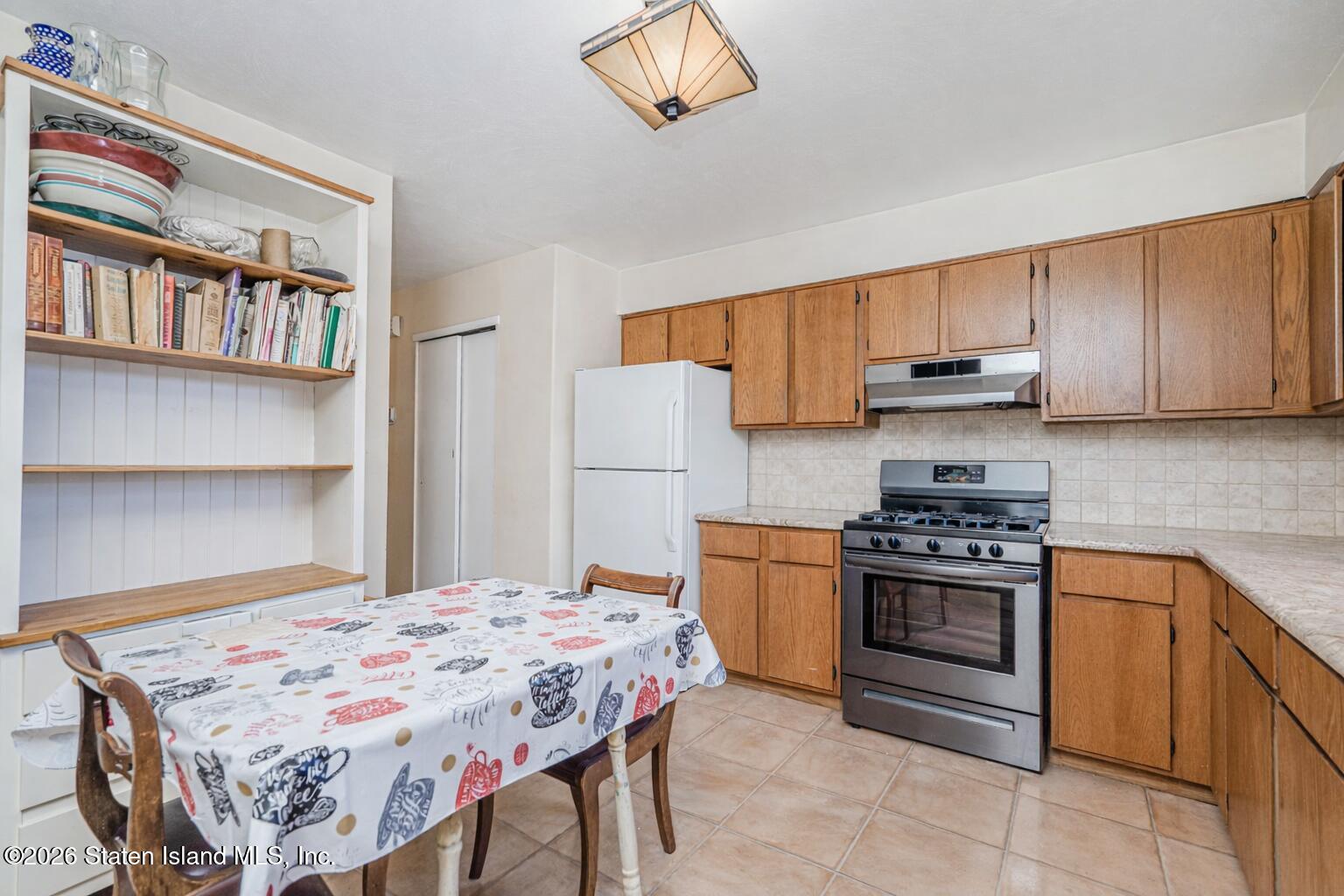 47 Tappen Court, Staten Island, NY, 10304 image 8