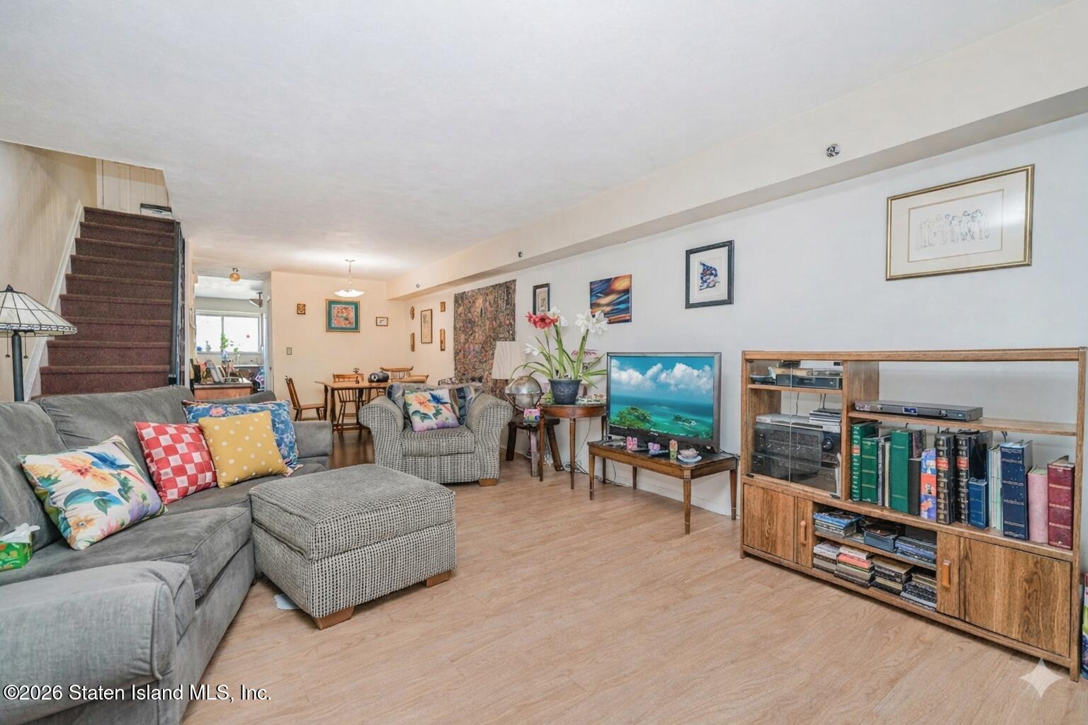 47 Tappen Court Image 5