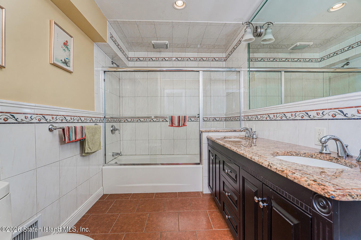 47 Tappen Court Image 3