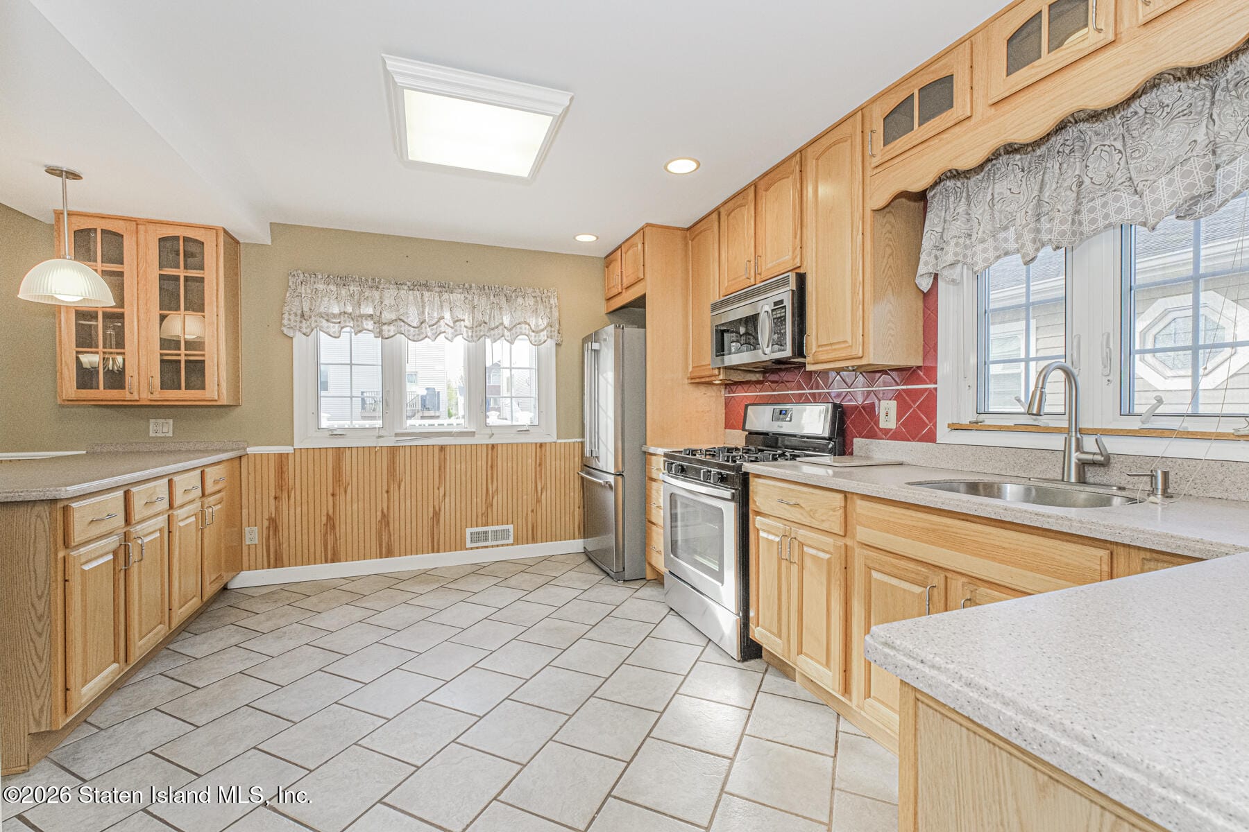 790 Clawson Street, Staten Island, NY, 10306 image 11