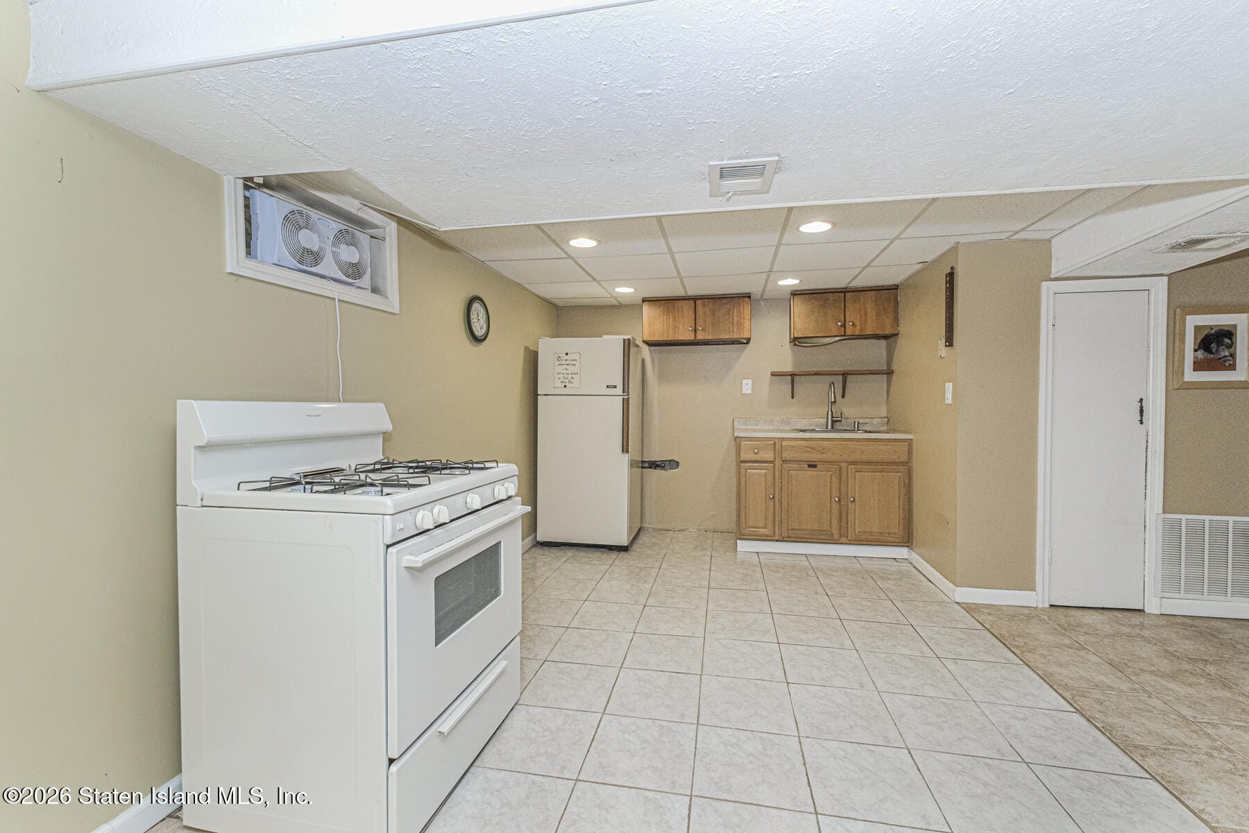 790 Clawson Street, Staten Island, NY, 10306 image 30