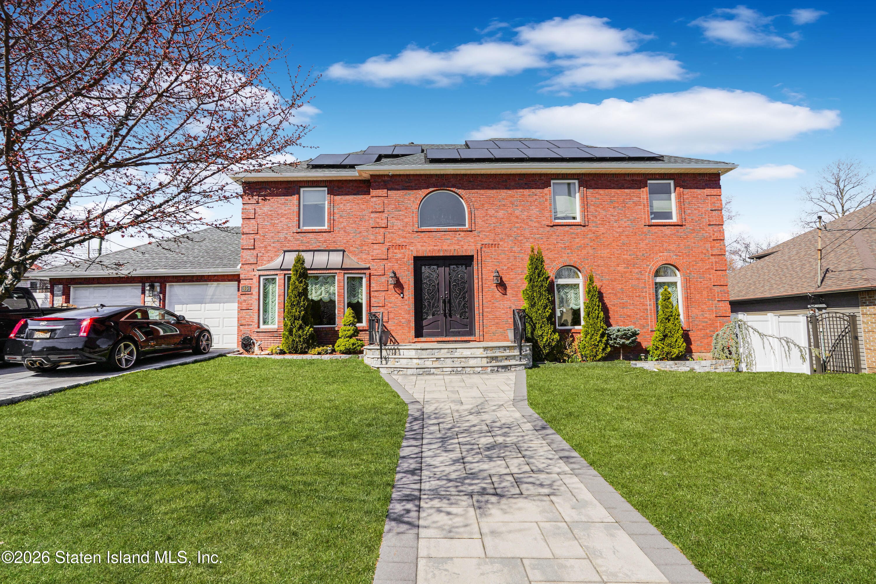 45 Poe Street, Staten Island, NY, 10307