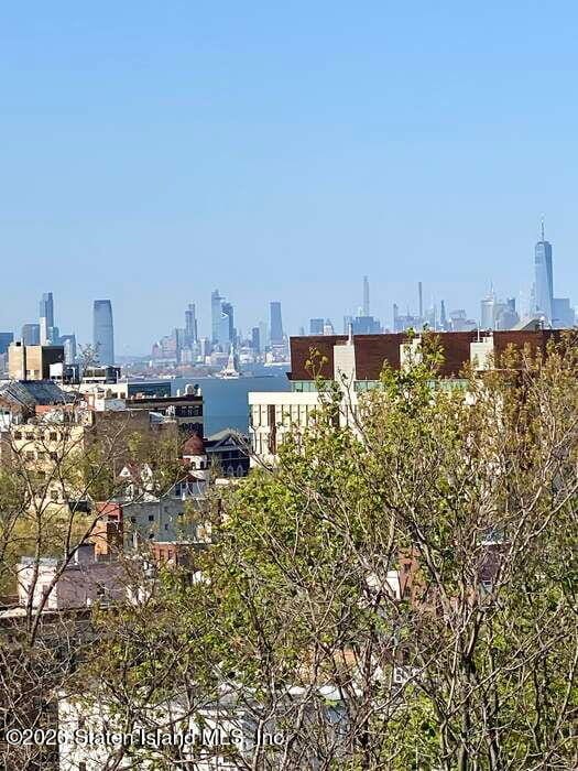 105 Tompkins Circle, Staten Island, NY, 10301 image 9