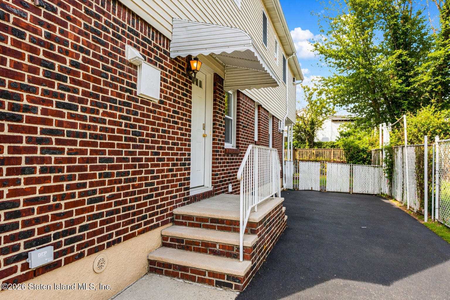 121 Evergreen Avenue Image 4